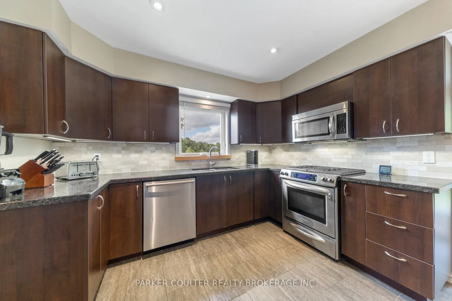 259 Nippissing Road