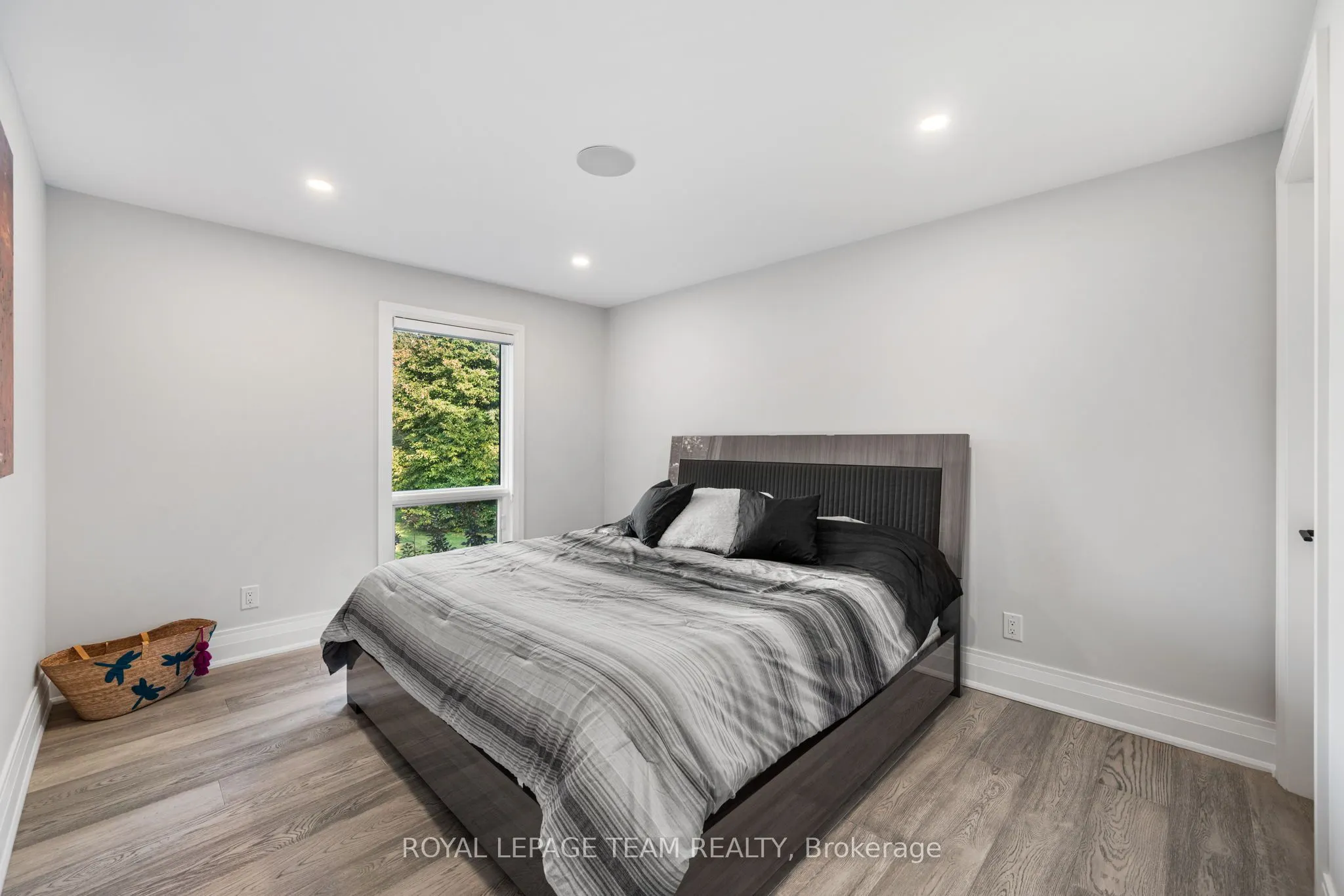 2318 Summerside Drive