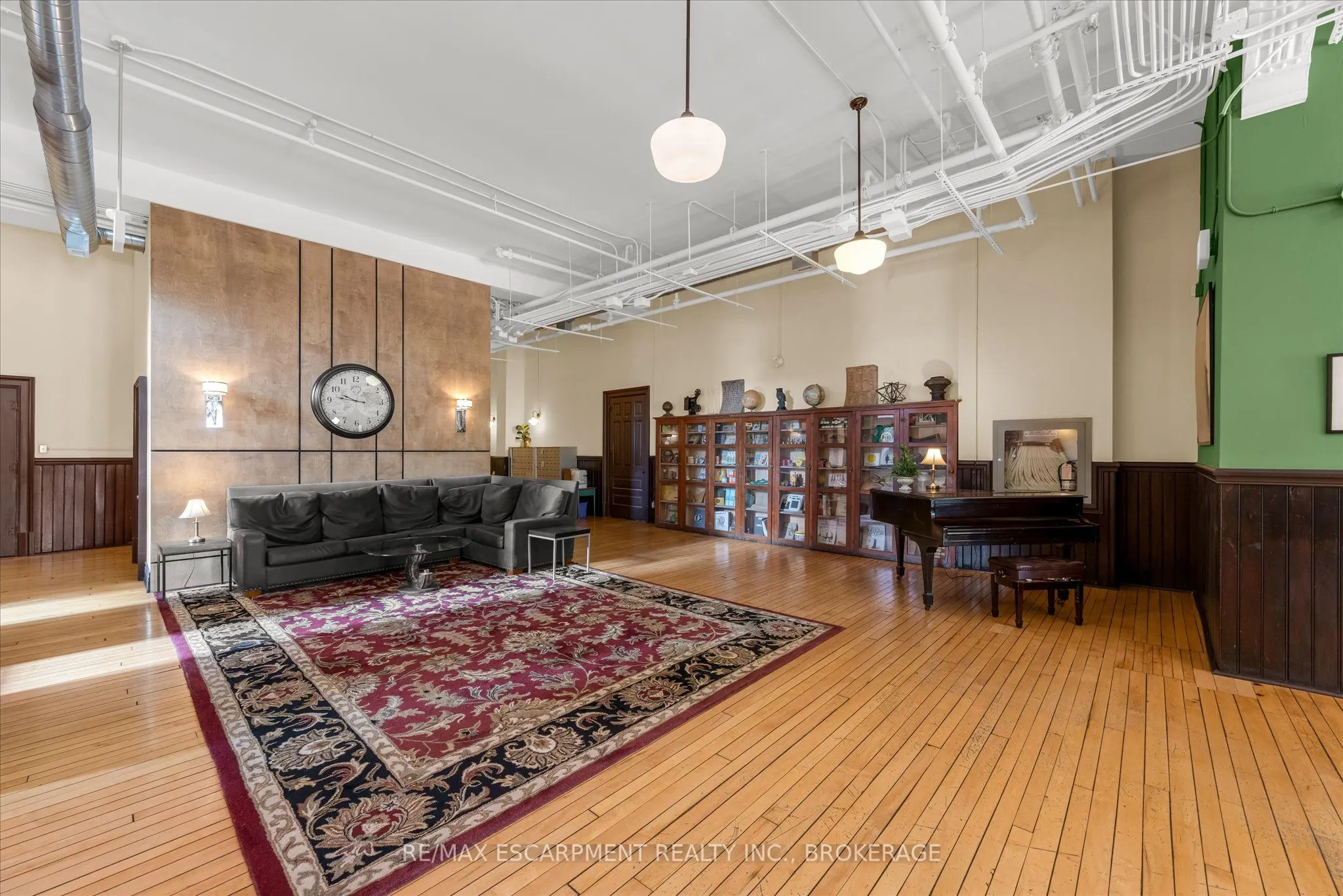 200 Stinson Street, #205