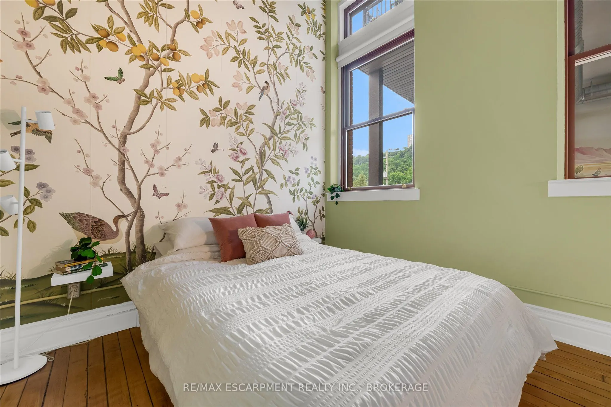 200 Stinson Street, #205