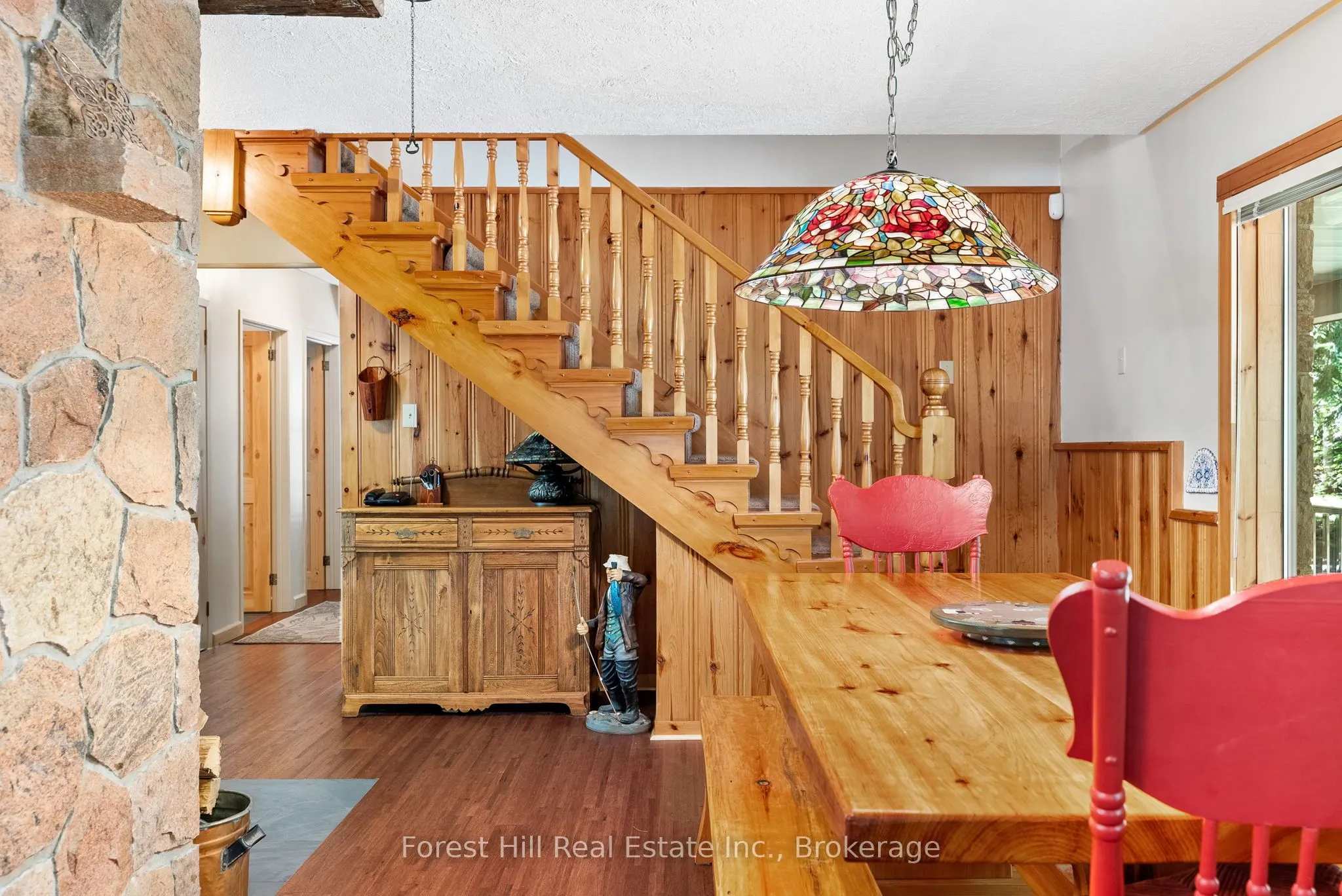 1089 Lutes Lane