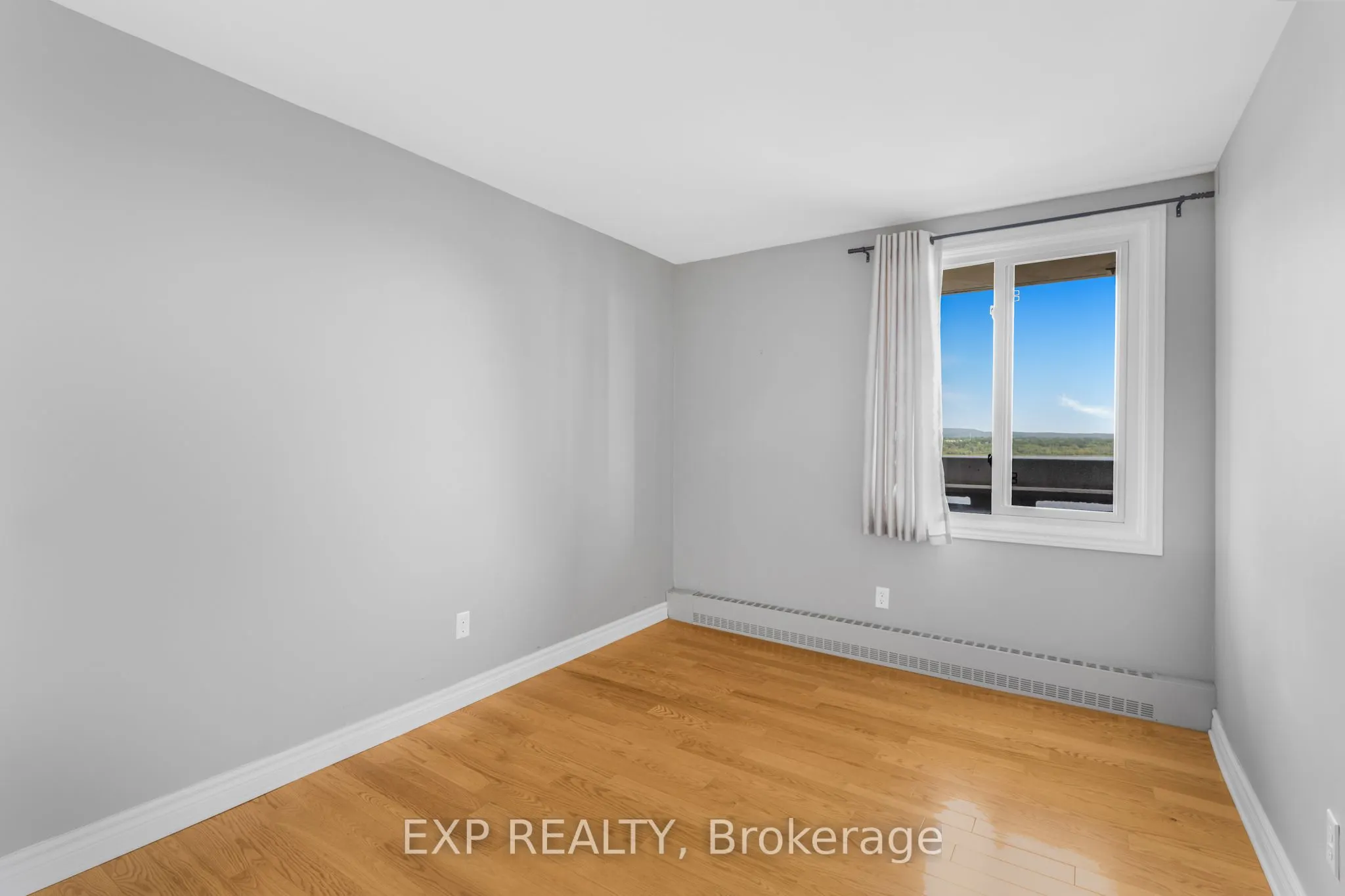 1081 AMBLESIDE Drive, #1501