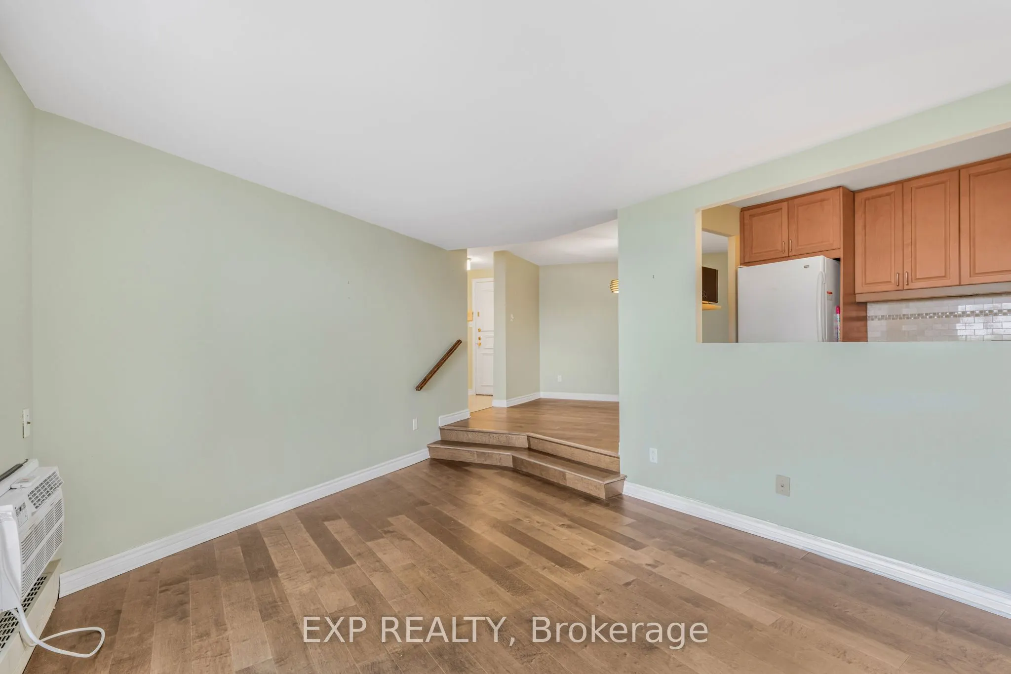 1081 AMBLESIDE Drive, #1501