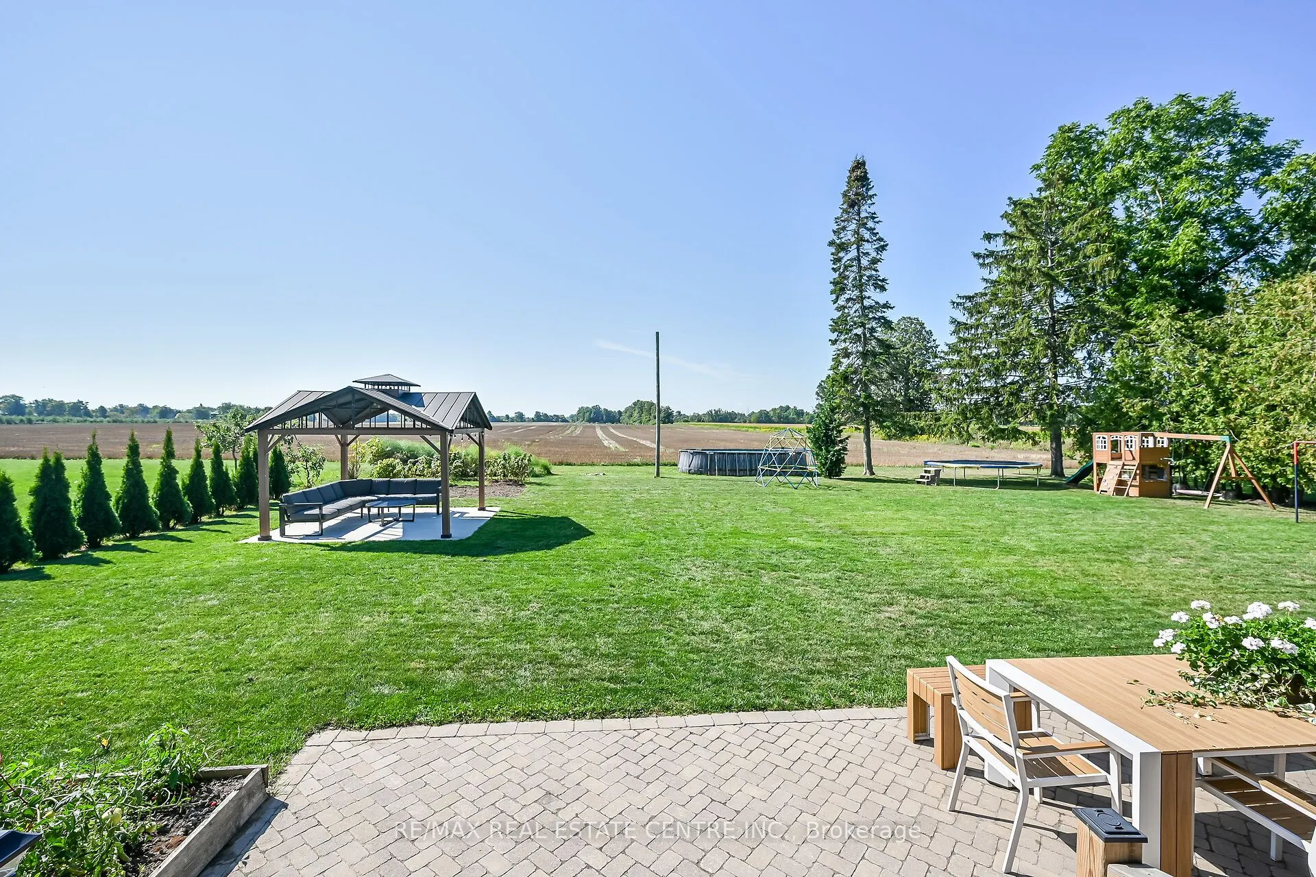 2121 Golf Club Road