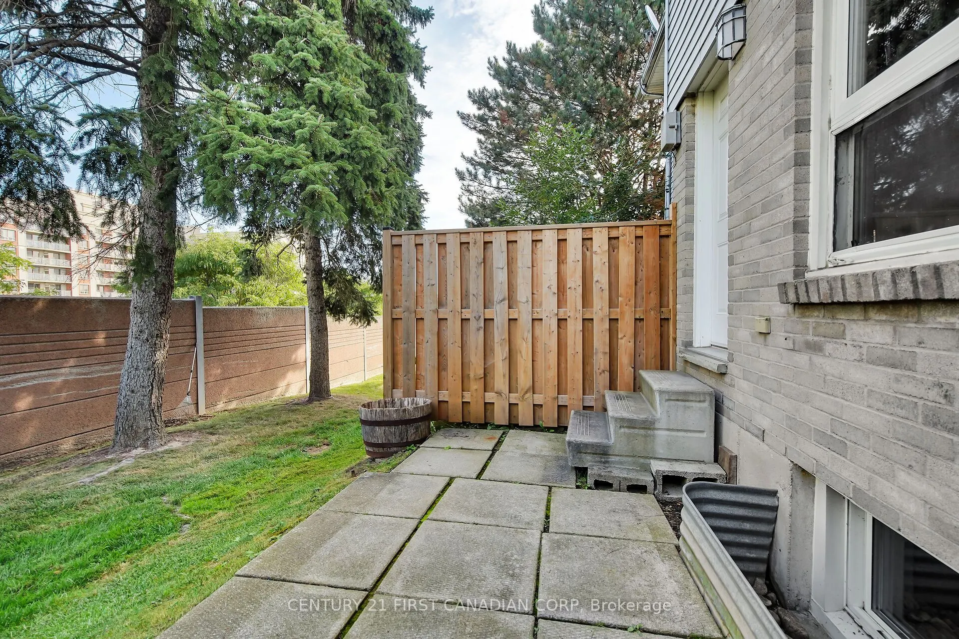 1786 Attawandaron Road, #16