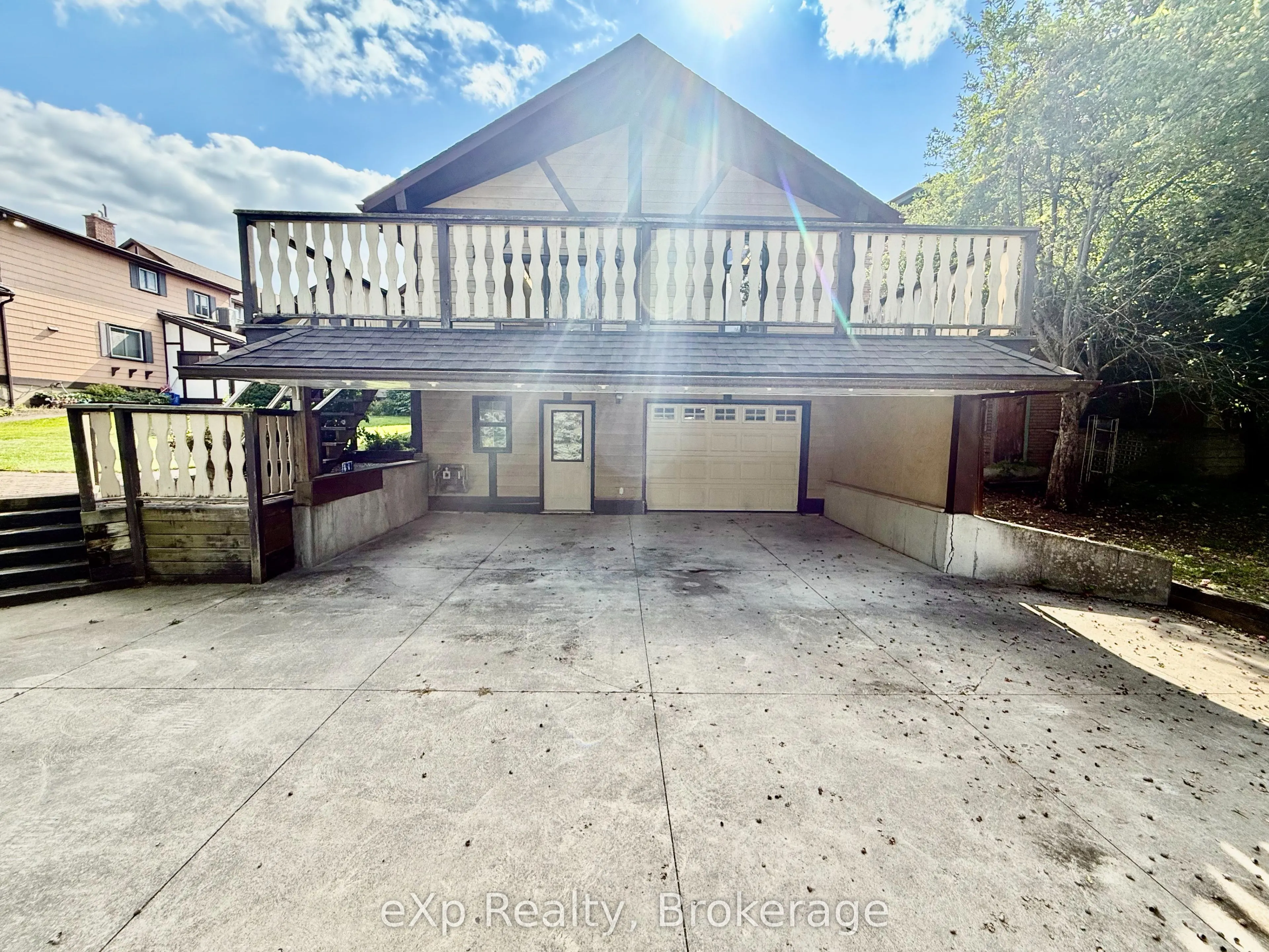 108 Elora Street