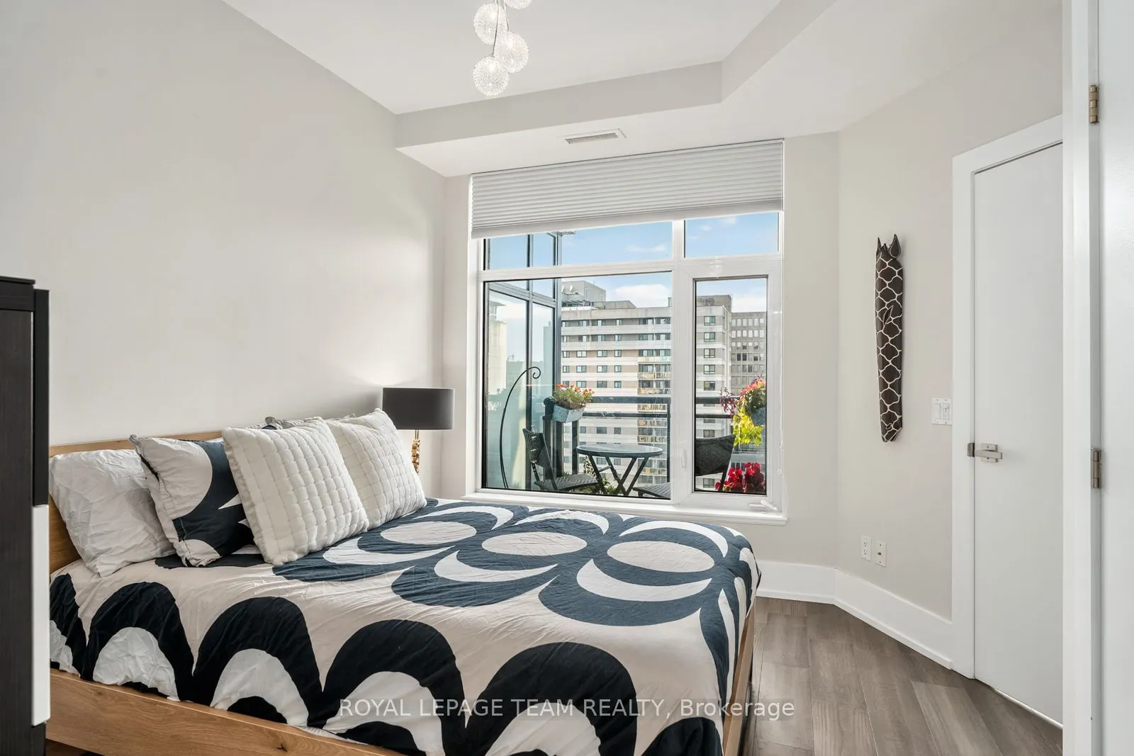 235 Kent Avenue, #1902