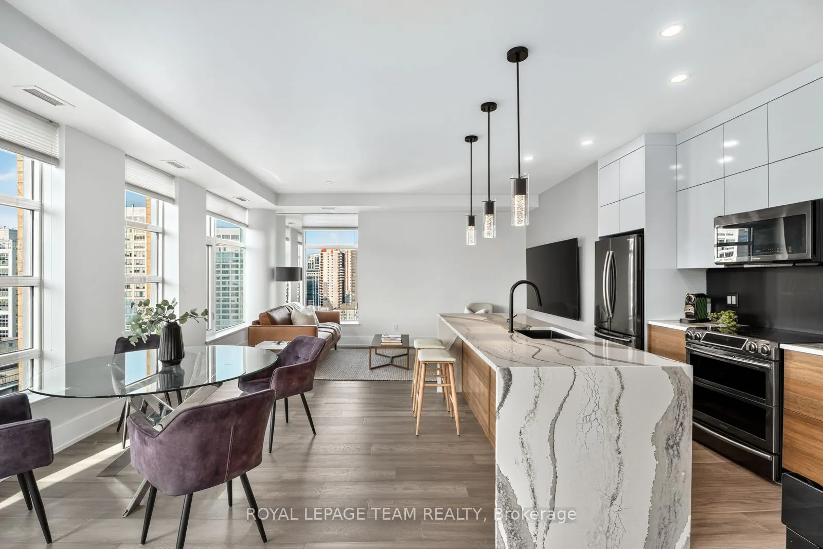 235 Kent Avenue, #1902