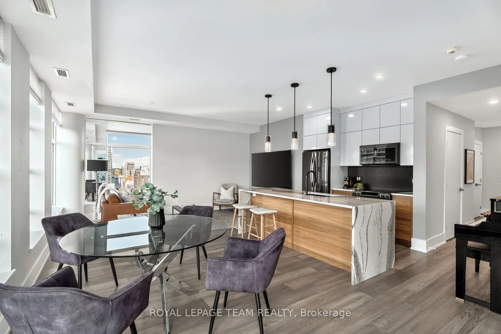 235 Kent Avenue, #1902