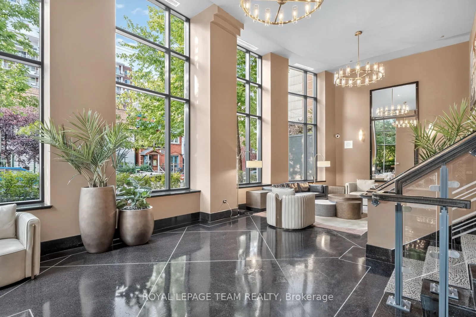 235 Kent Avenue, #1902