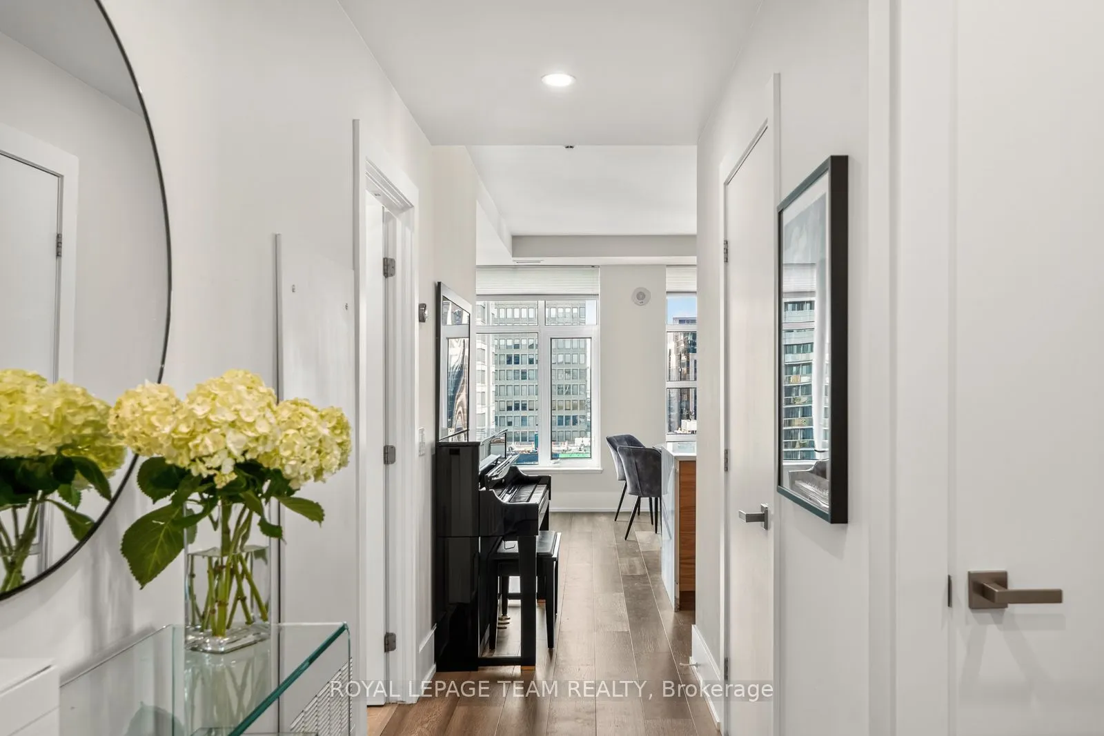 235 Kent Avenue, #1902