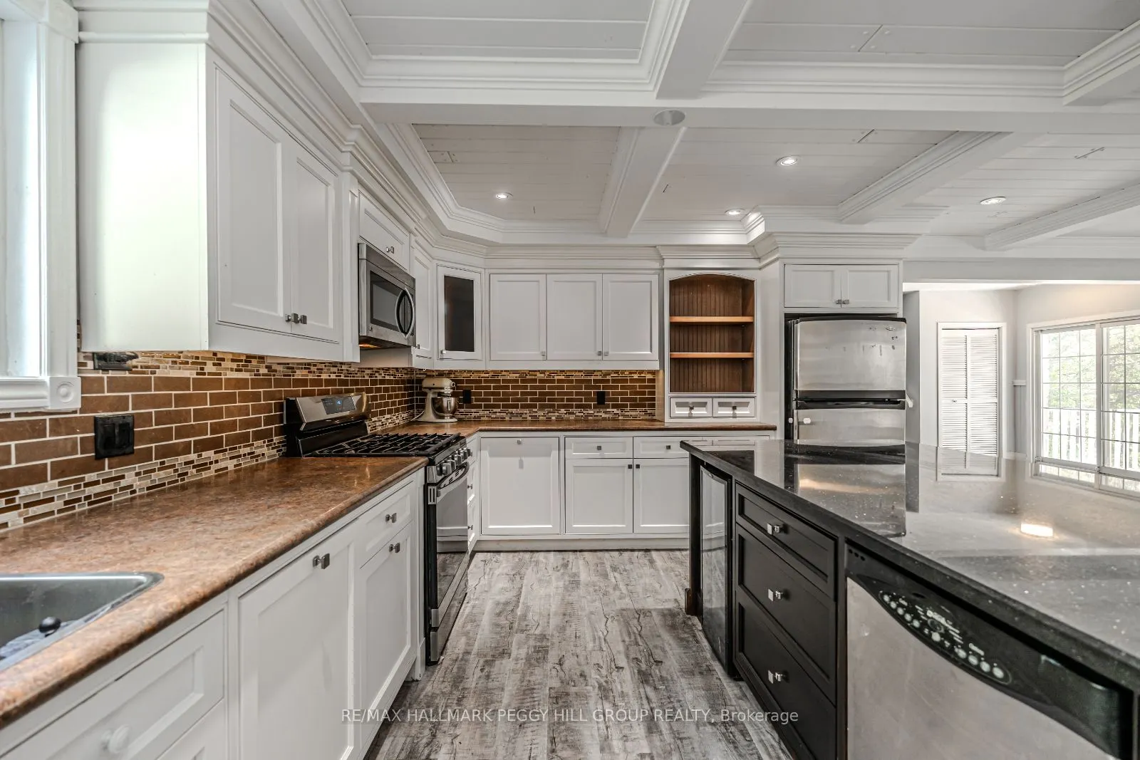 106 Musky Bay Road