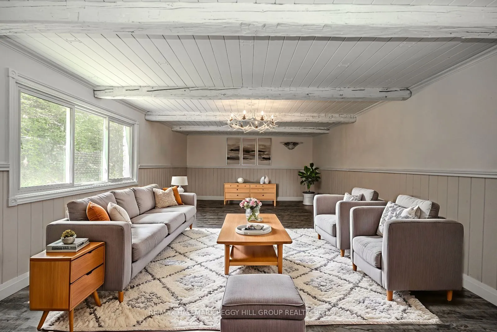 106 Musky Bay Road
