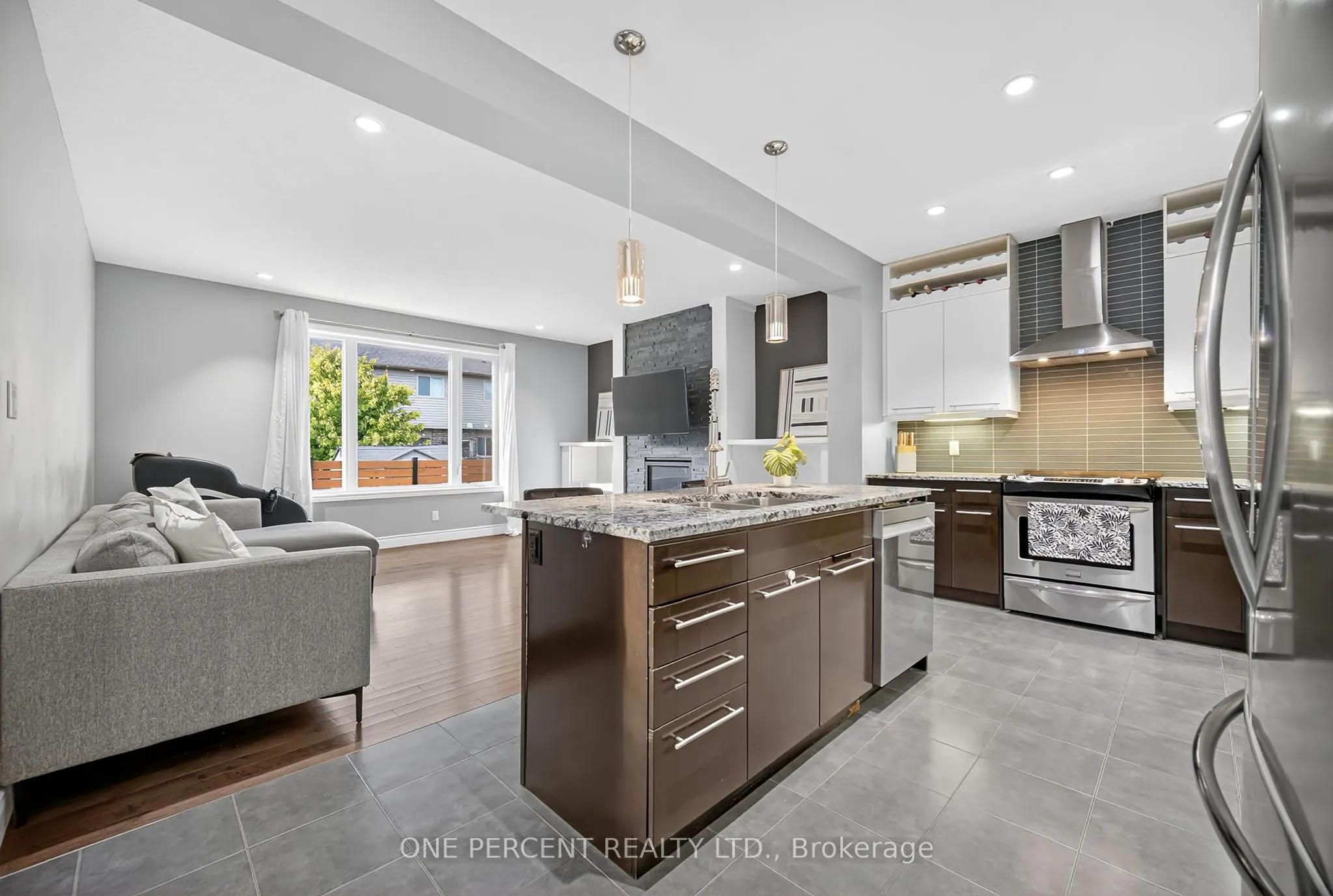 2649 Bateman Trail