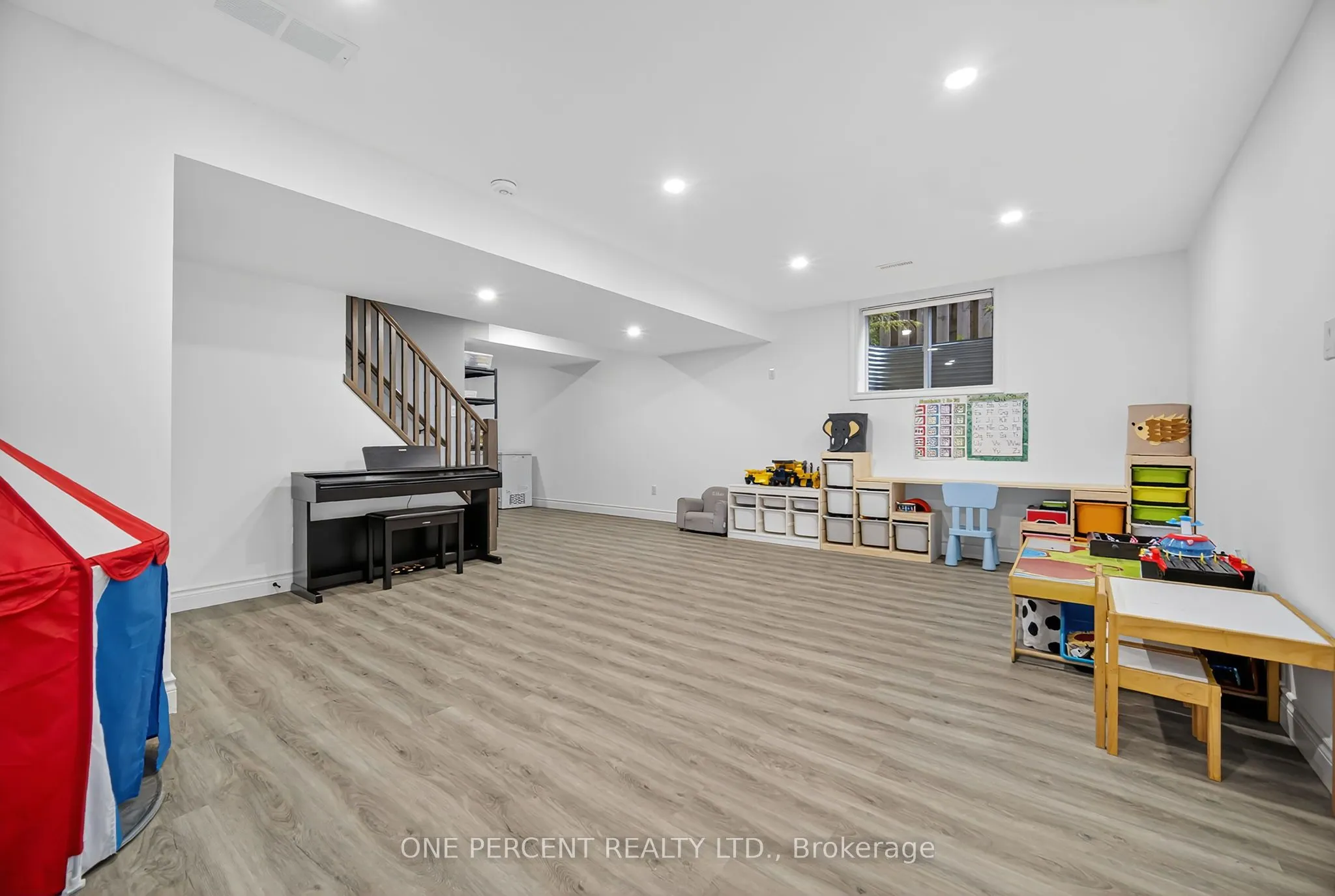 2649 Bateman Trail