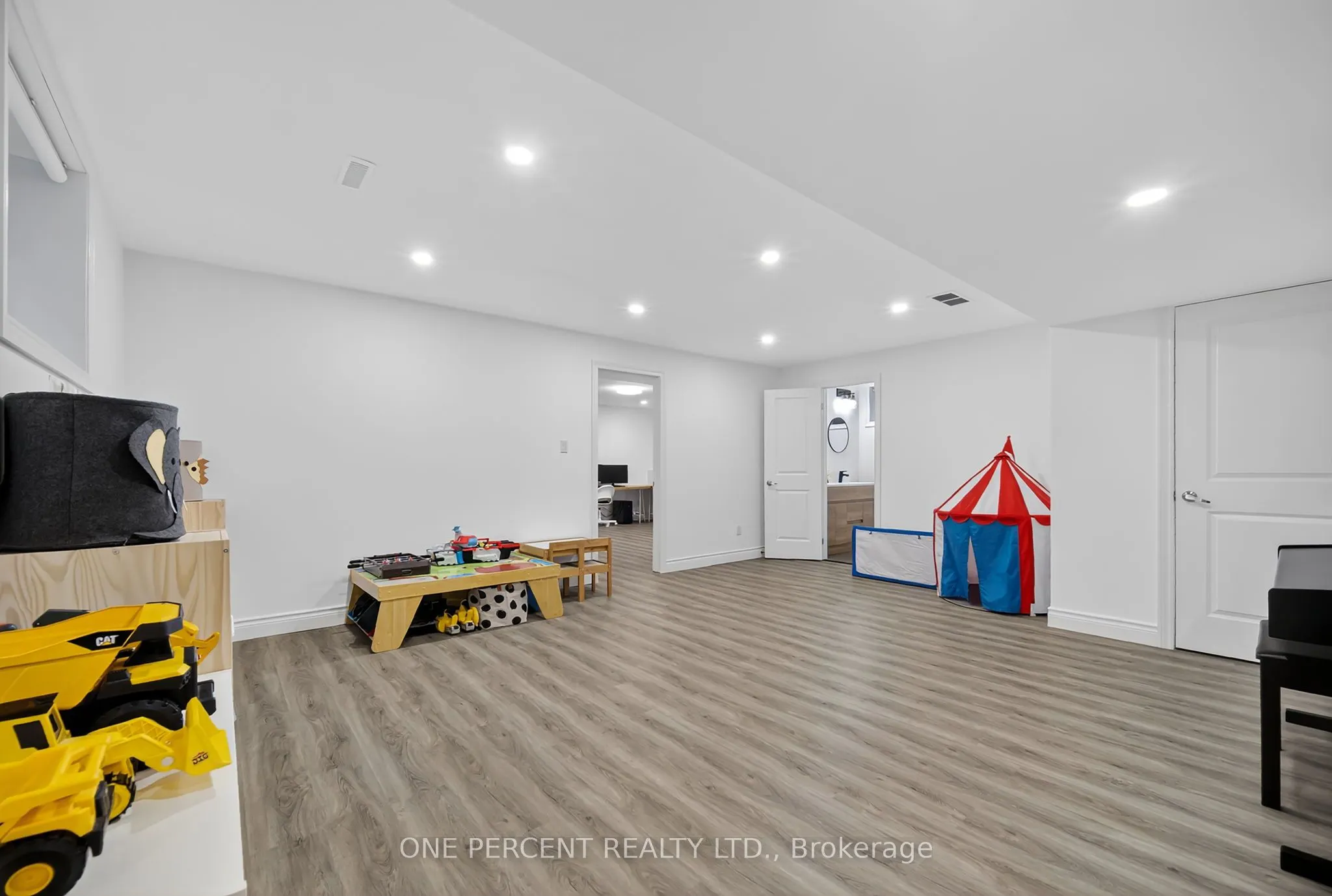 2649 Bateman Trail