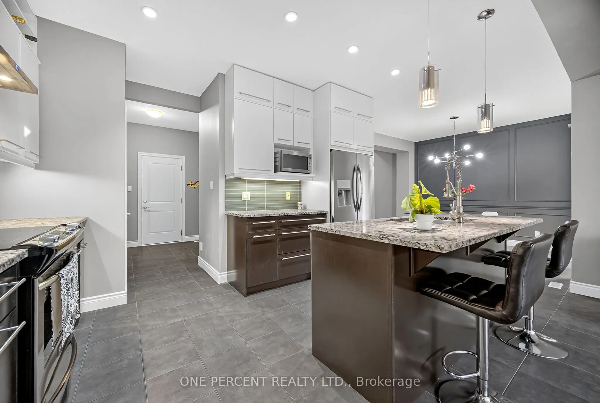 2649 Bateman Trail