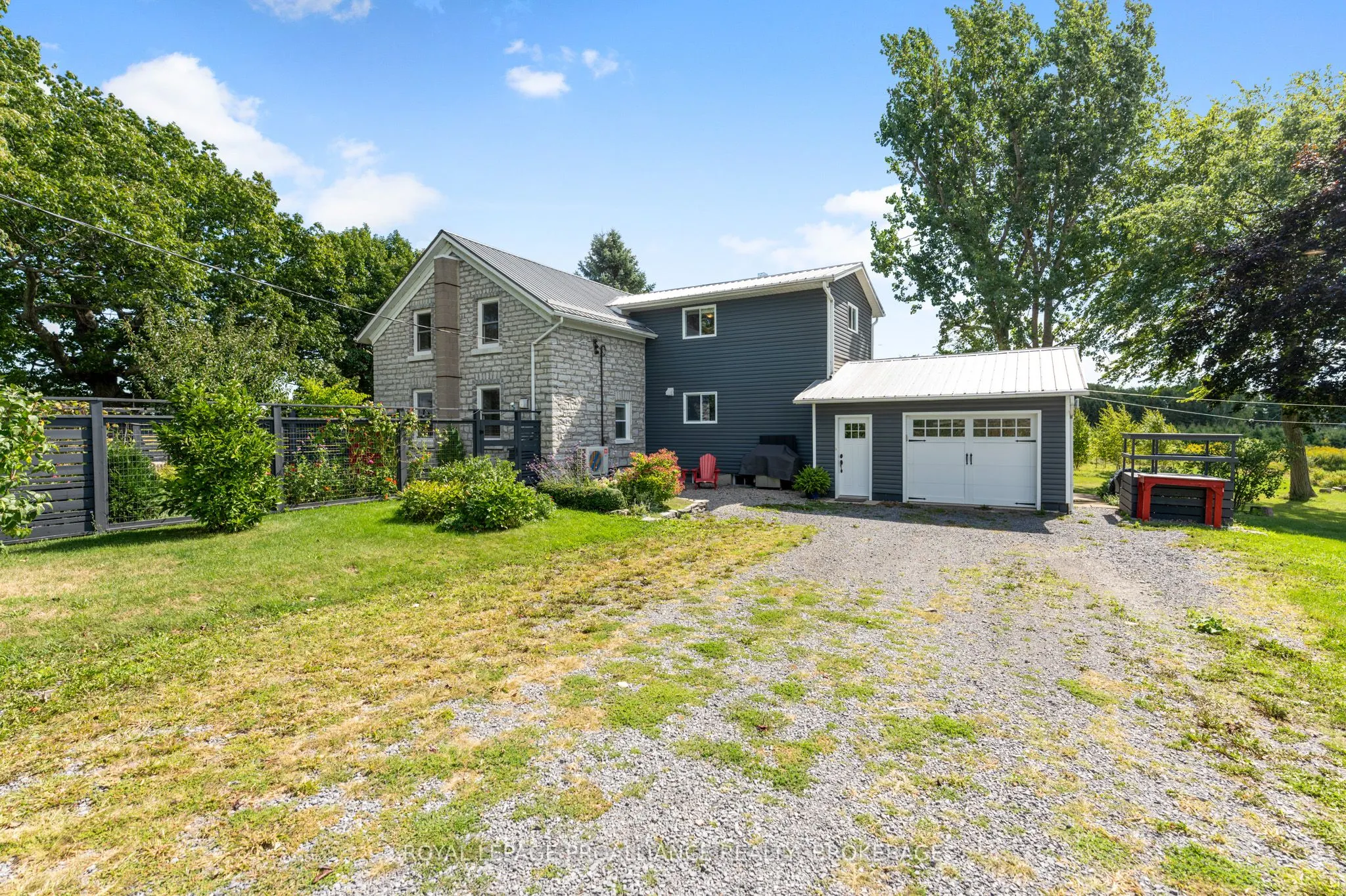 15 14th Line Road