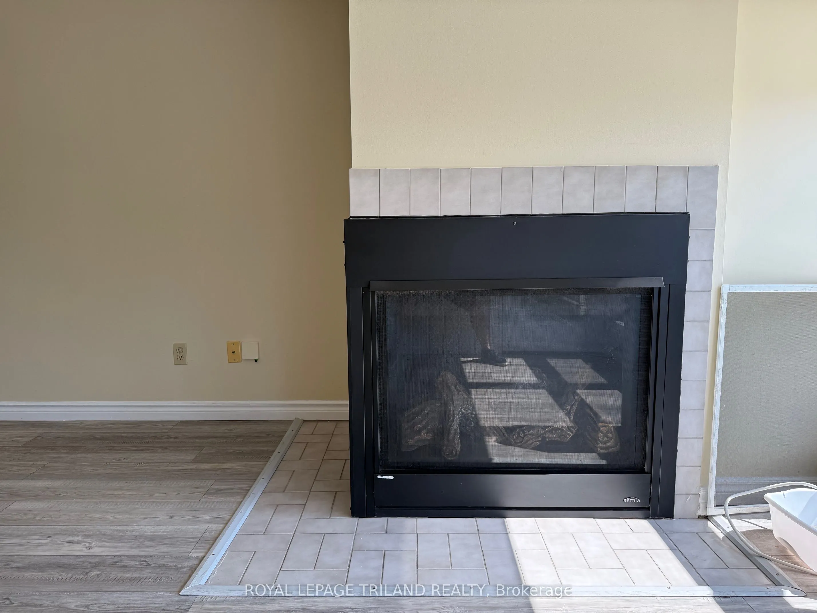 15 Jacksway Crescent, #308