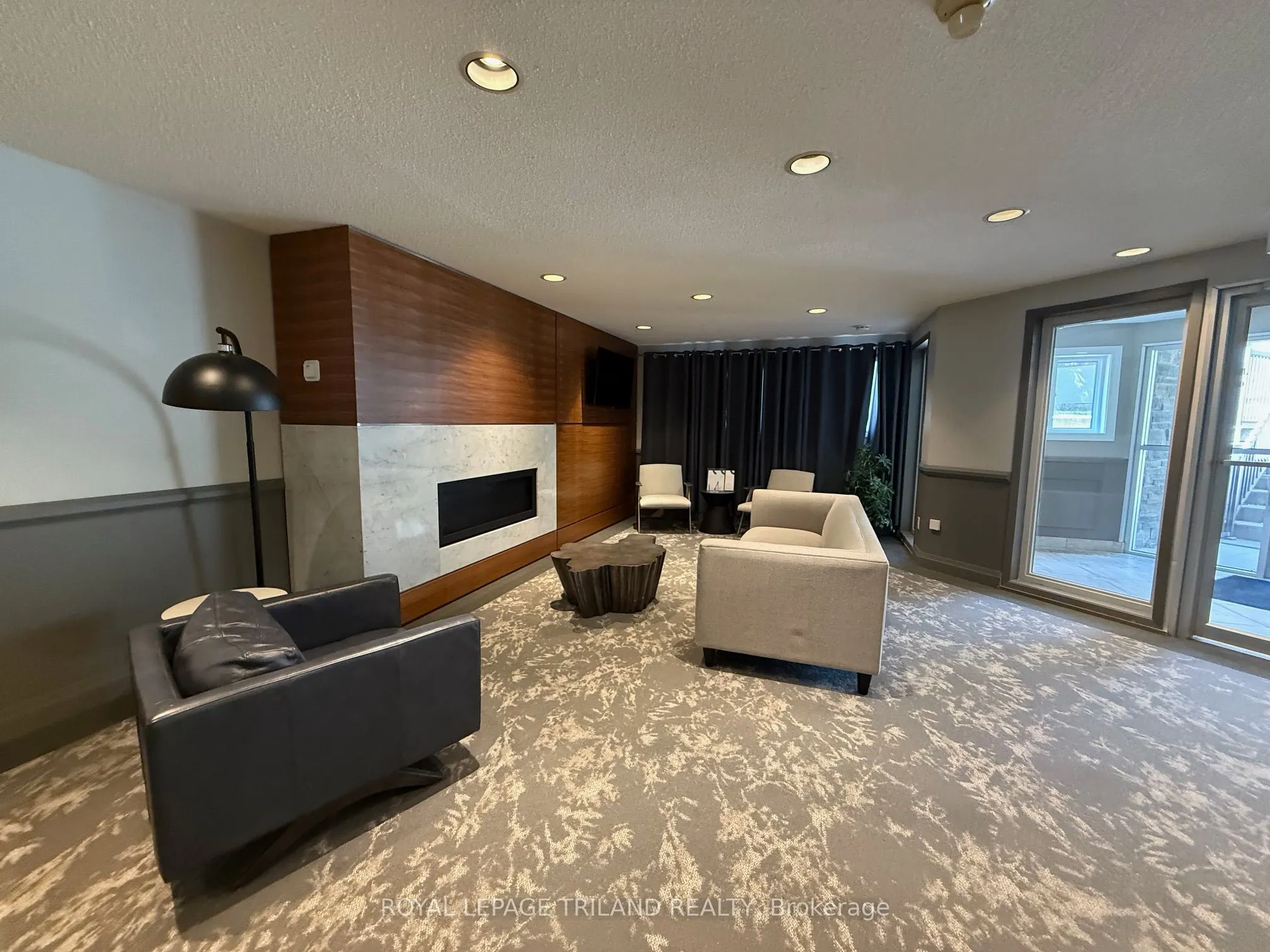 15 Jacksway Crescent, #308
