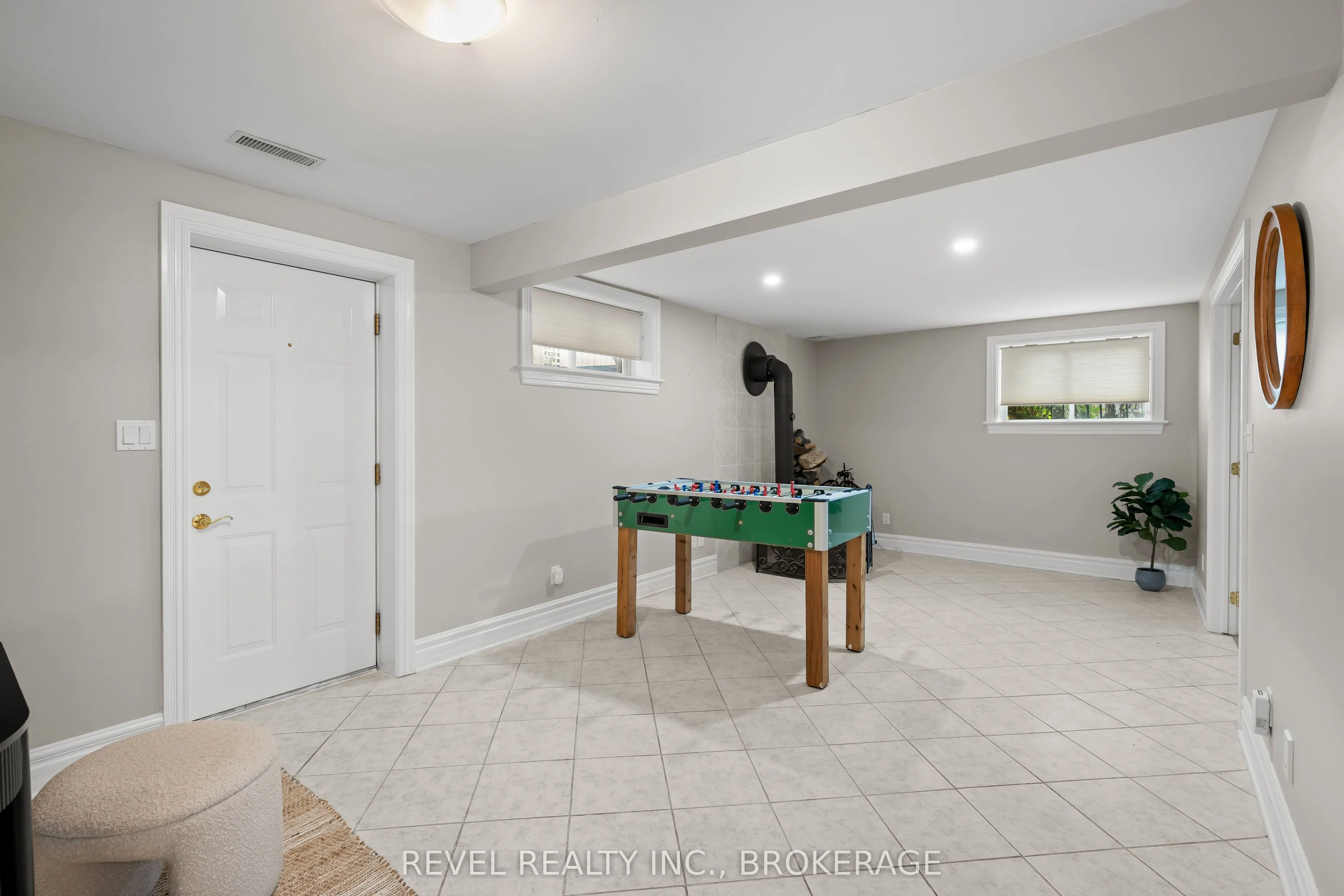 1116 Trailhead Place