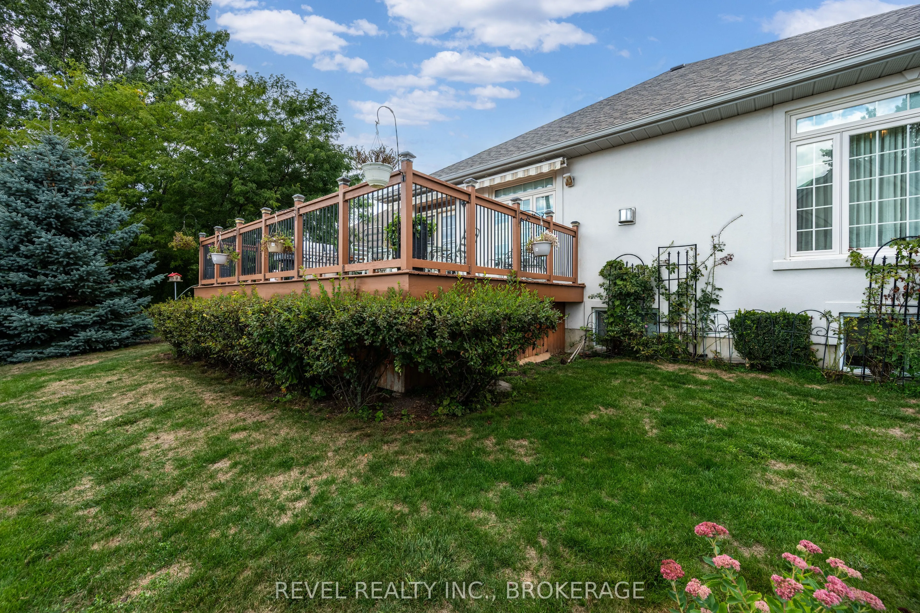 1116 Trailhead Place