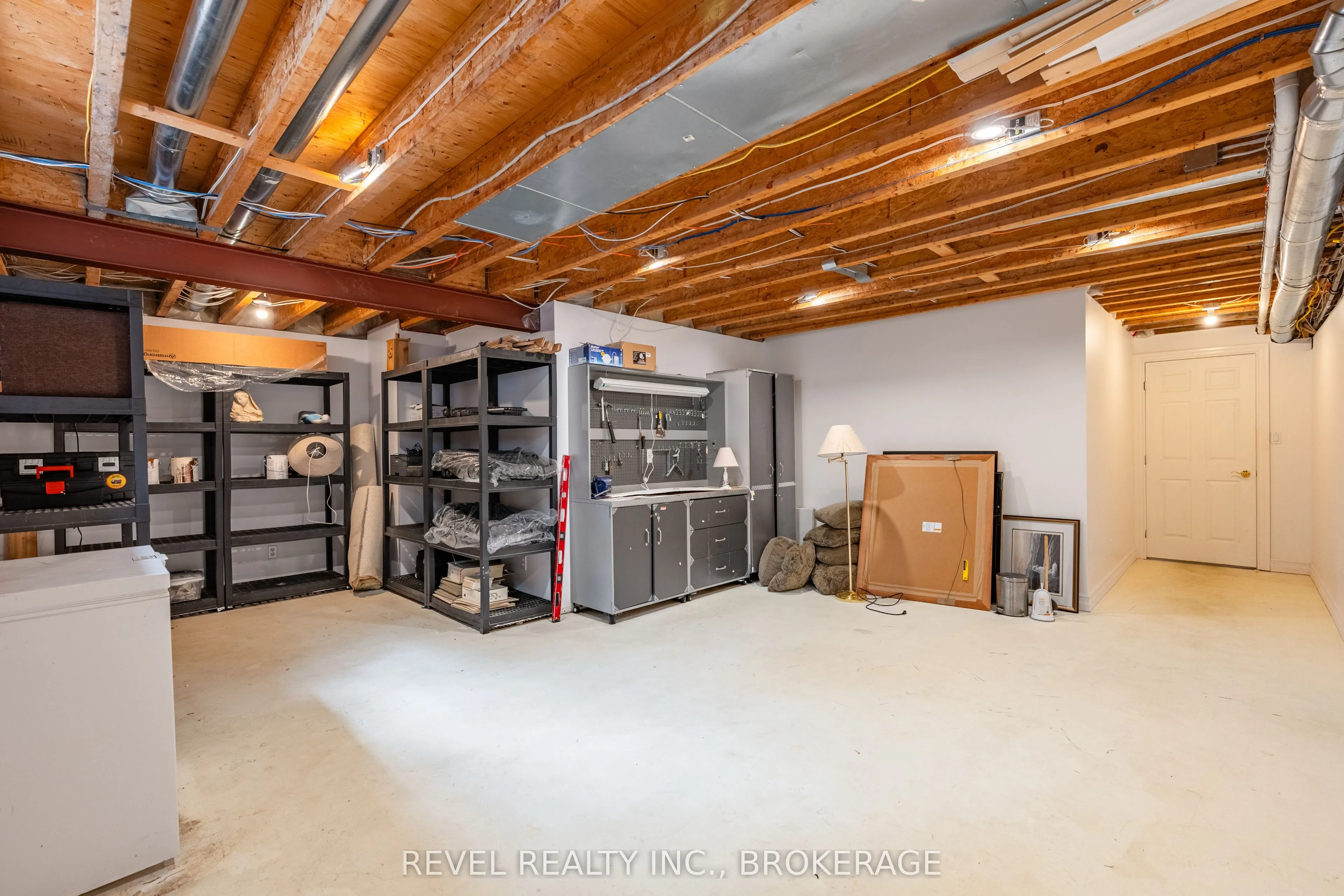 1116 Trailhead Place
