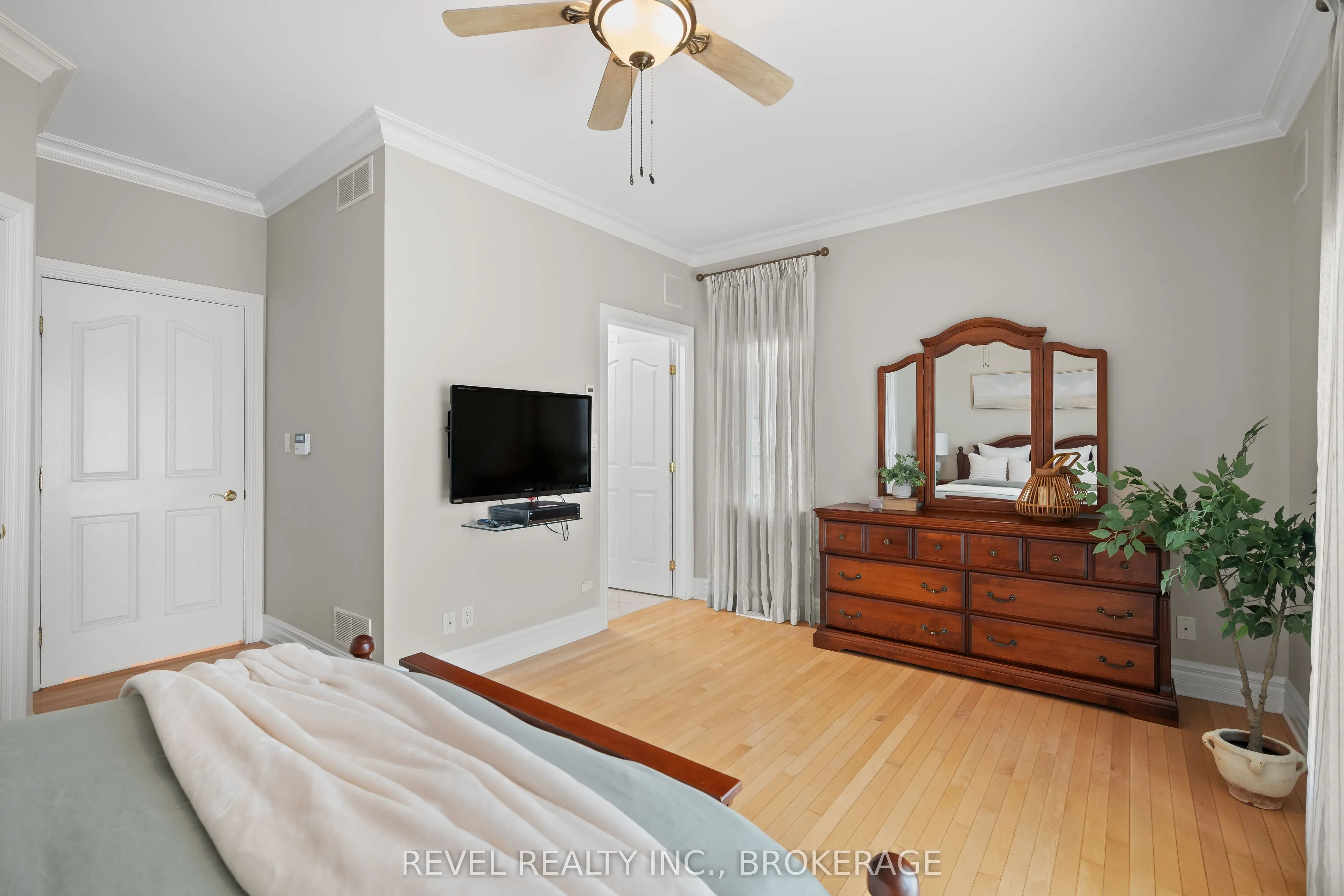 1116 Trailhead Place
