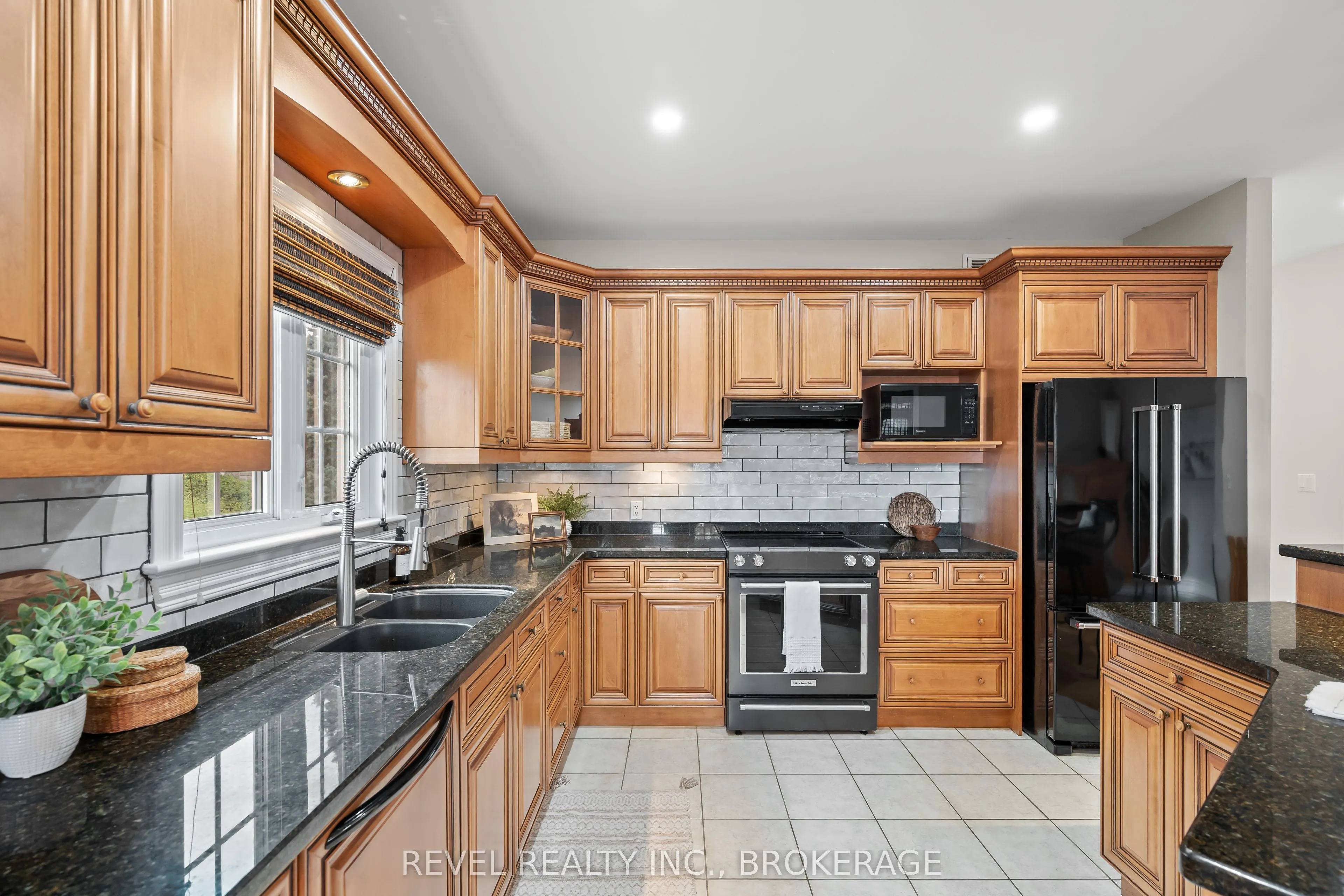 1116 Trailhead Place