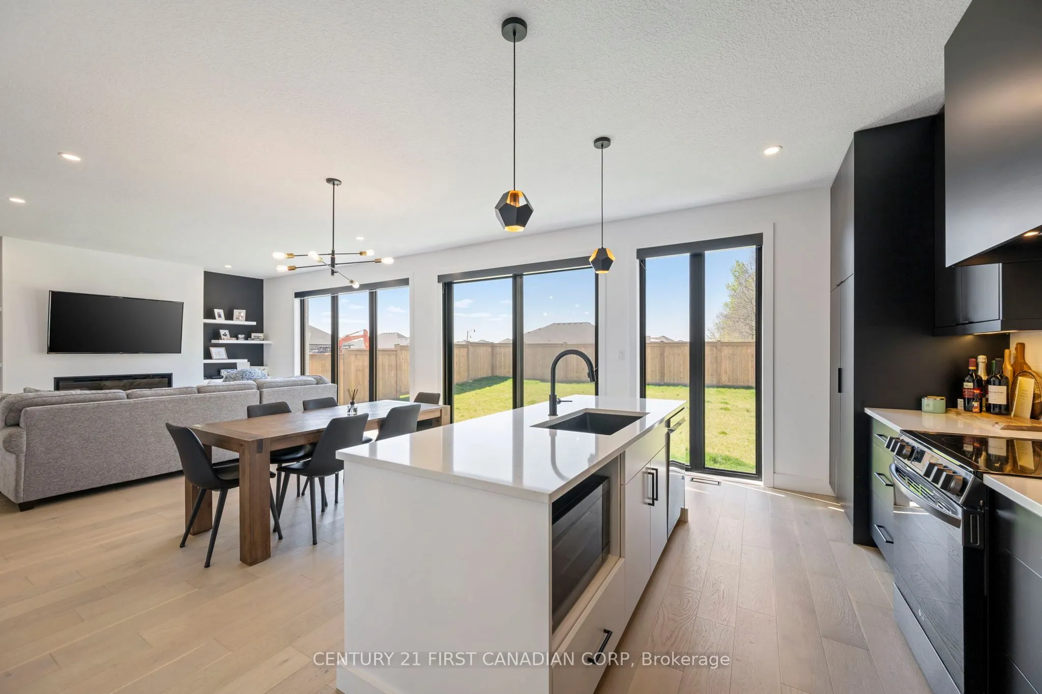5 Hartland Circle