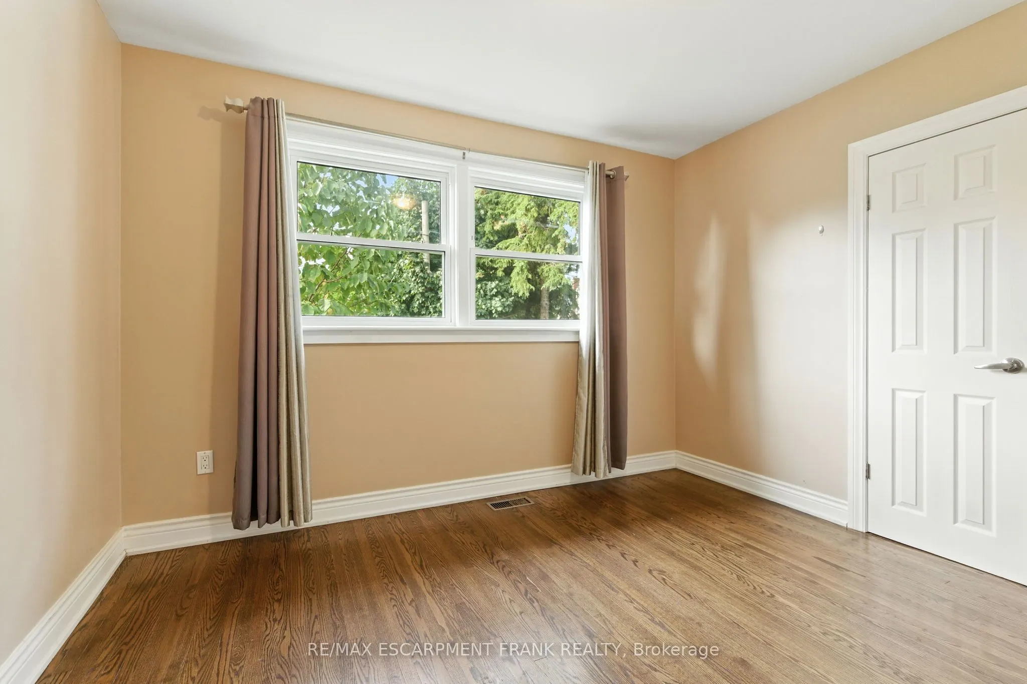 174 Broker Drive
