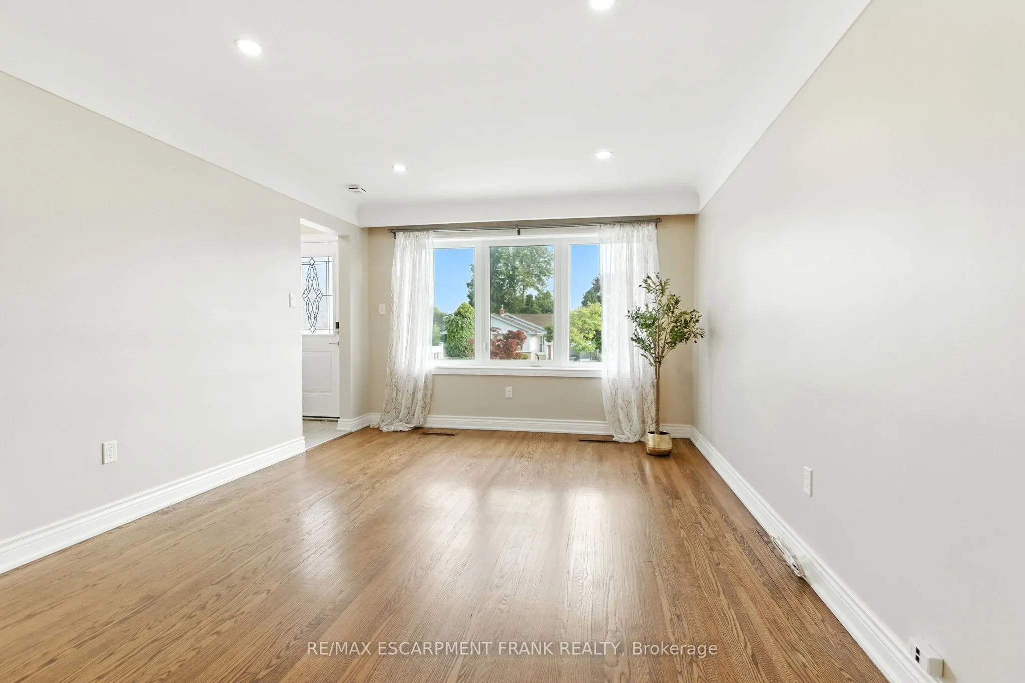 174 Broker Drive