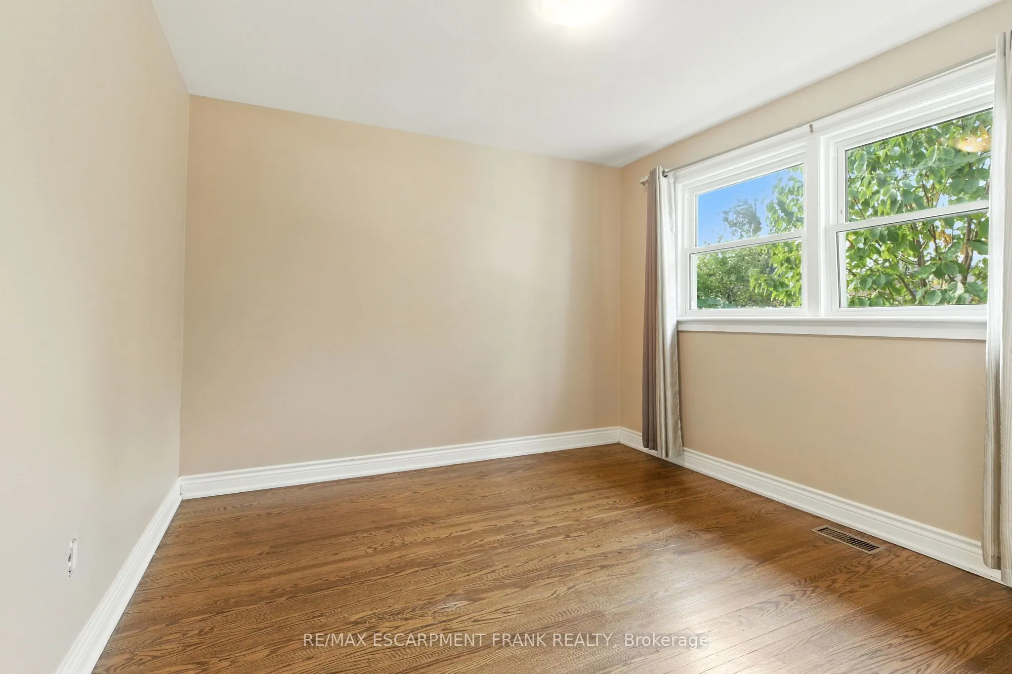 174 Broker Drive