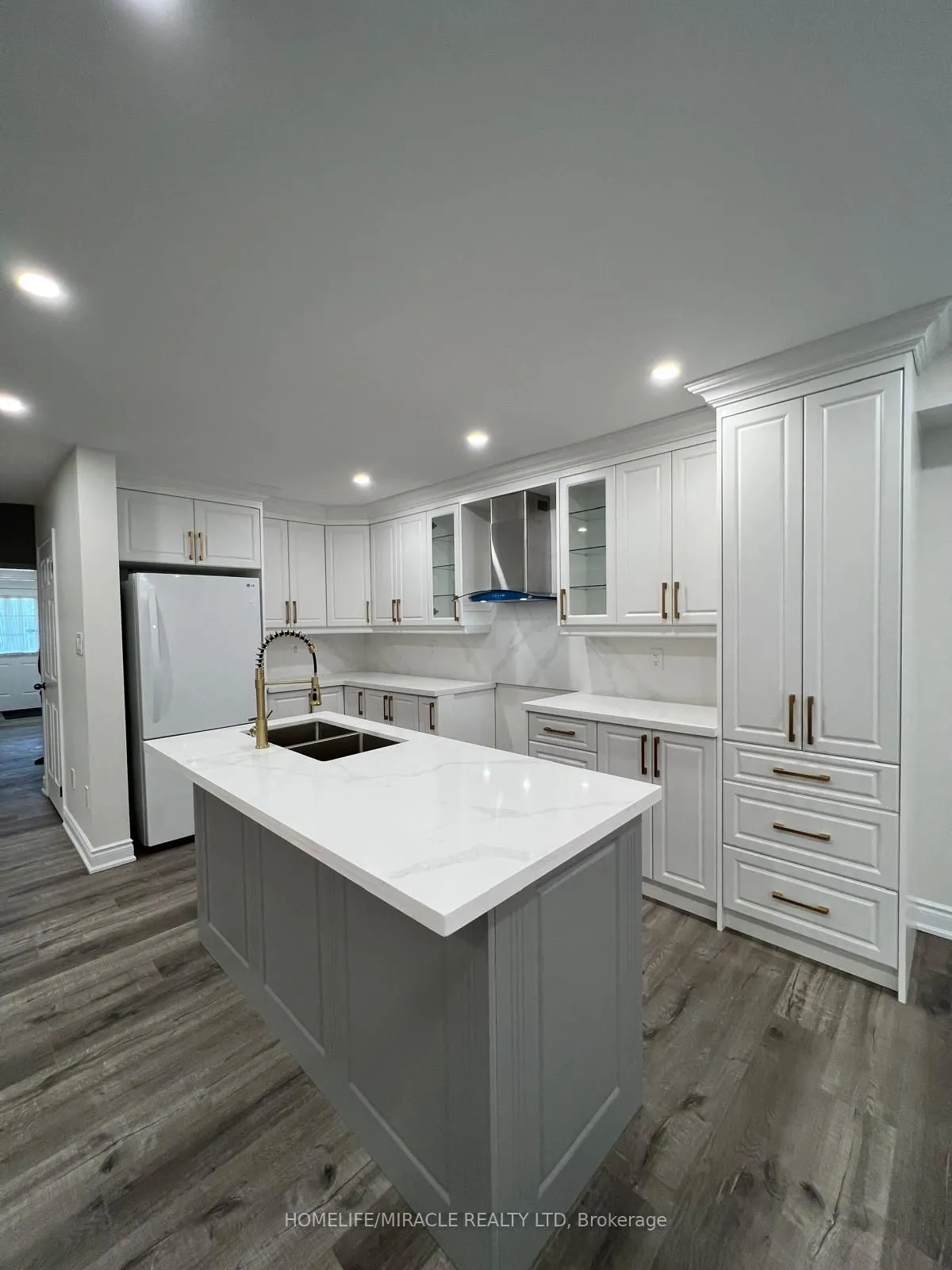 112 Gillespie Drive
