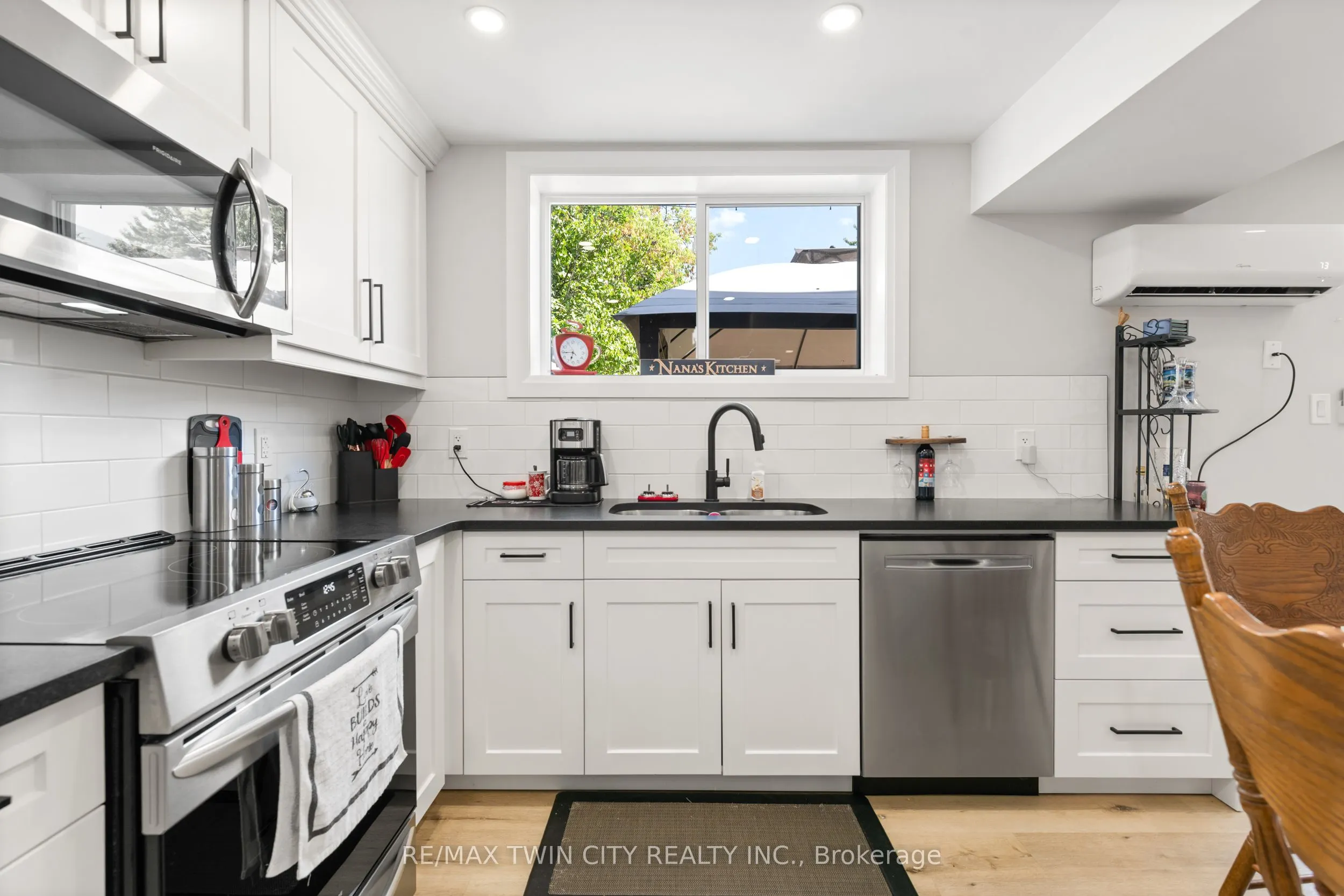 1067 Bernhardt Street