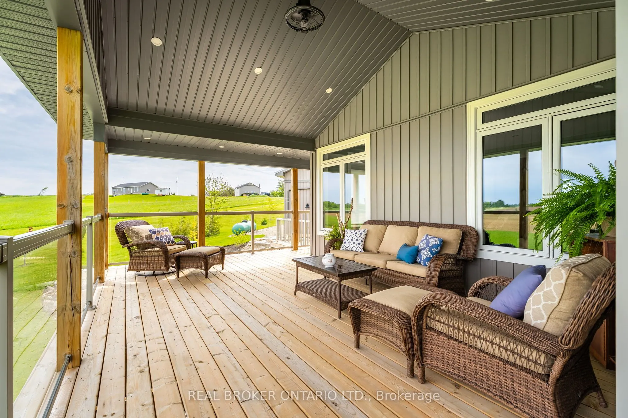 706249 County Road 21