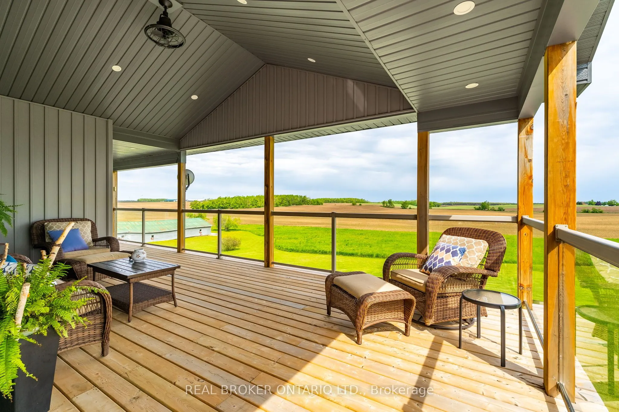 706249 County Road 21