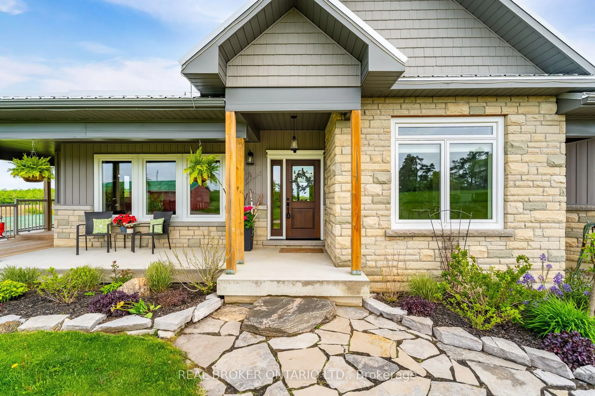 706249 County Road 21
