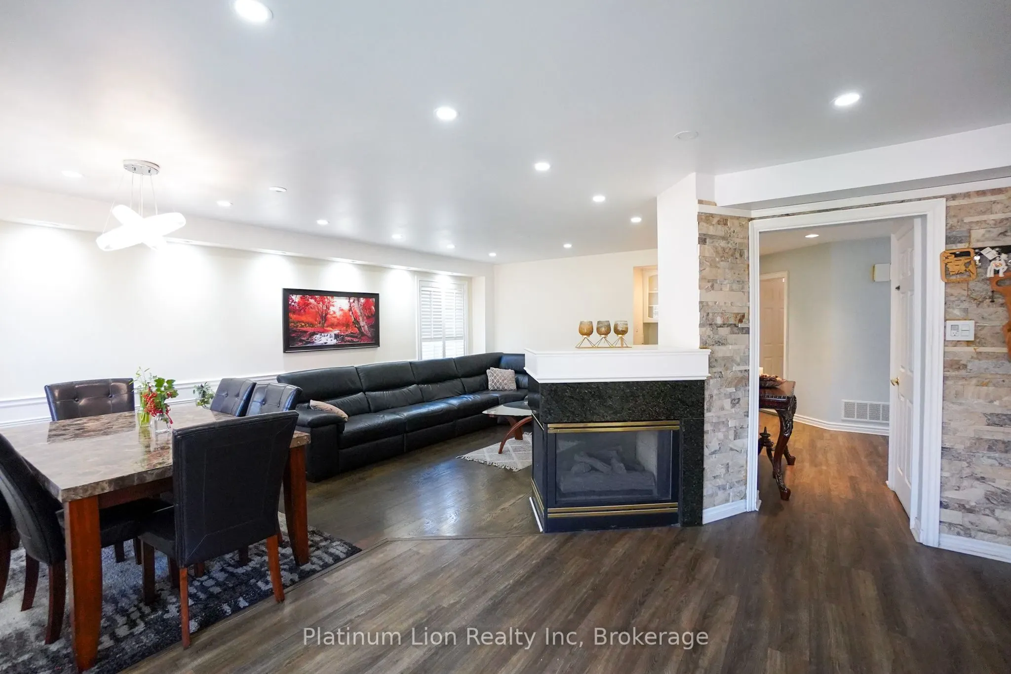 99 Donnici Drive