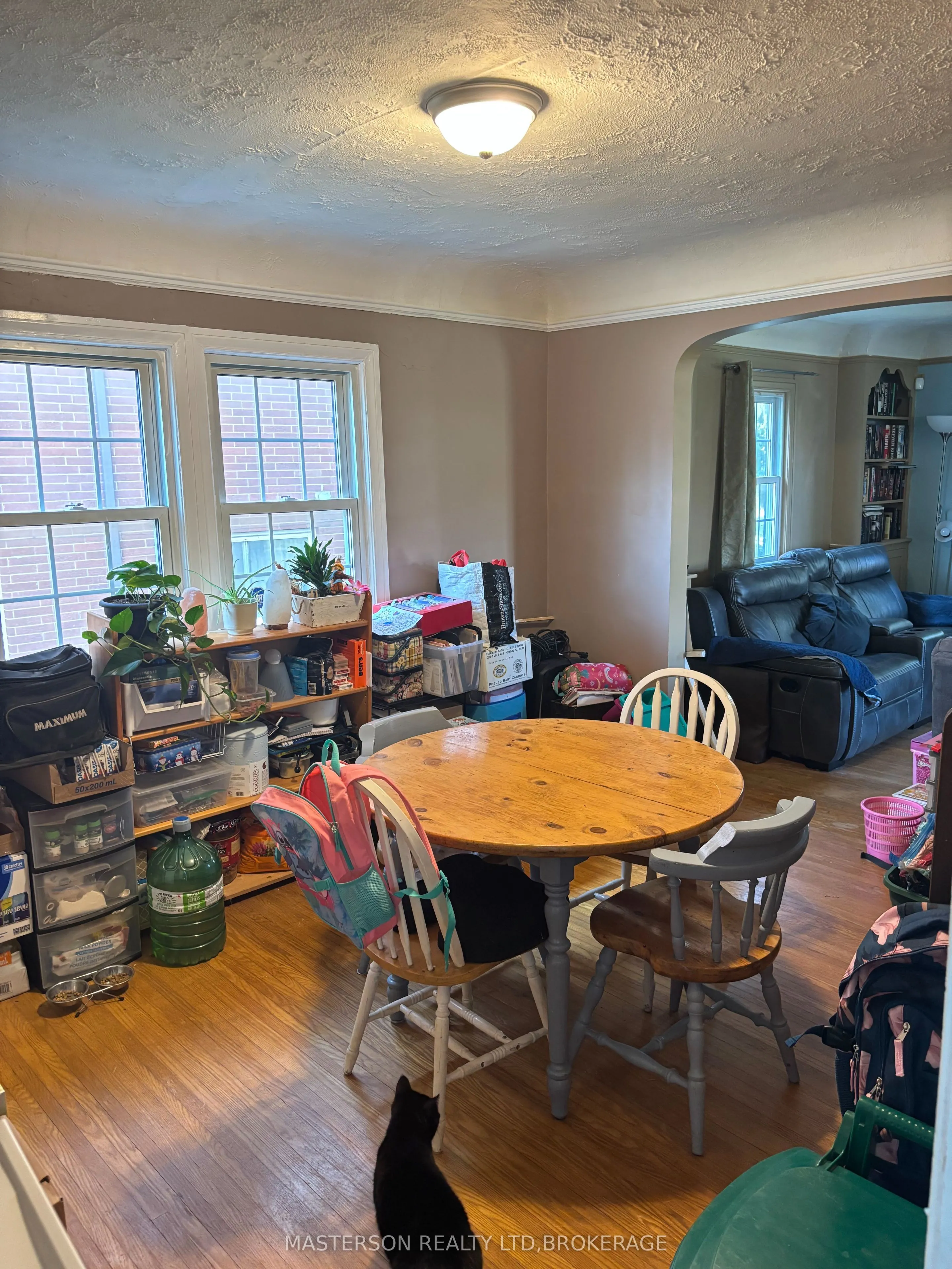 12 Chestnut Street E