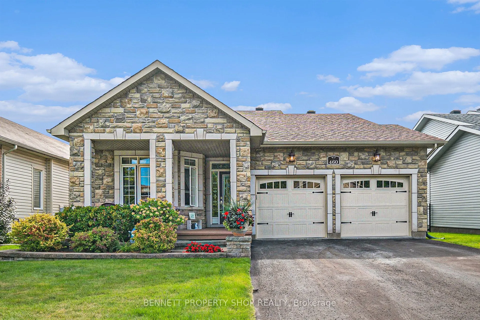 460 Jasper Crescent