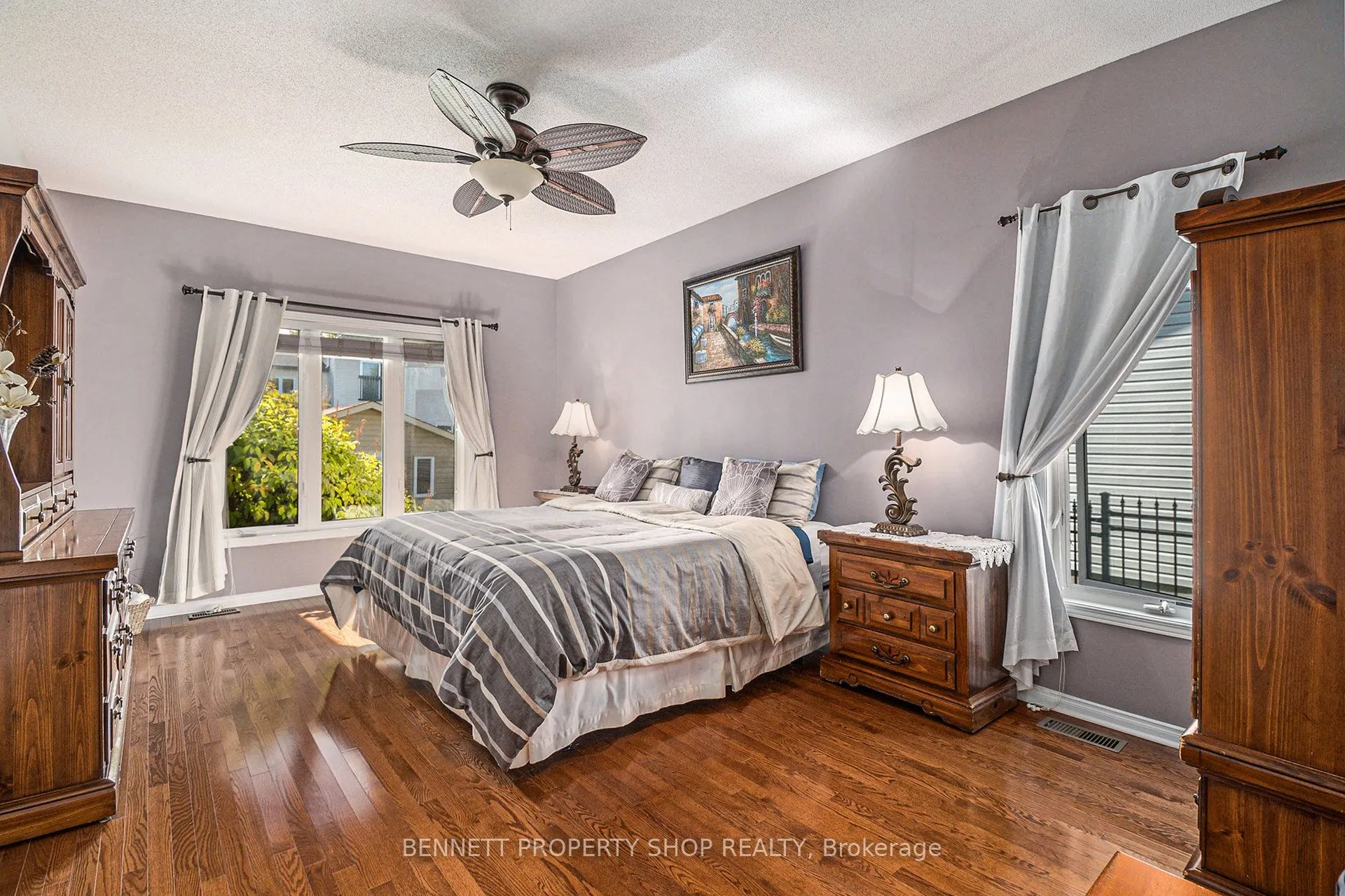 460 Jasper Crescent