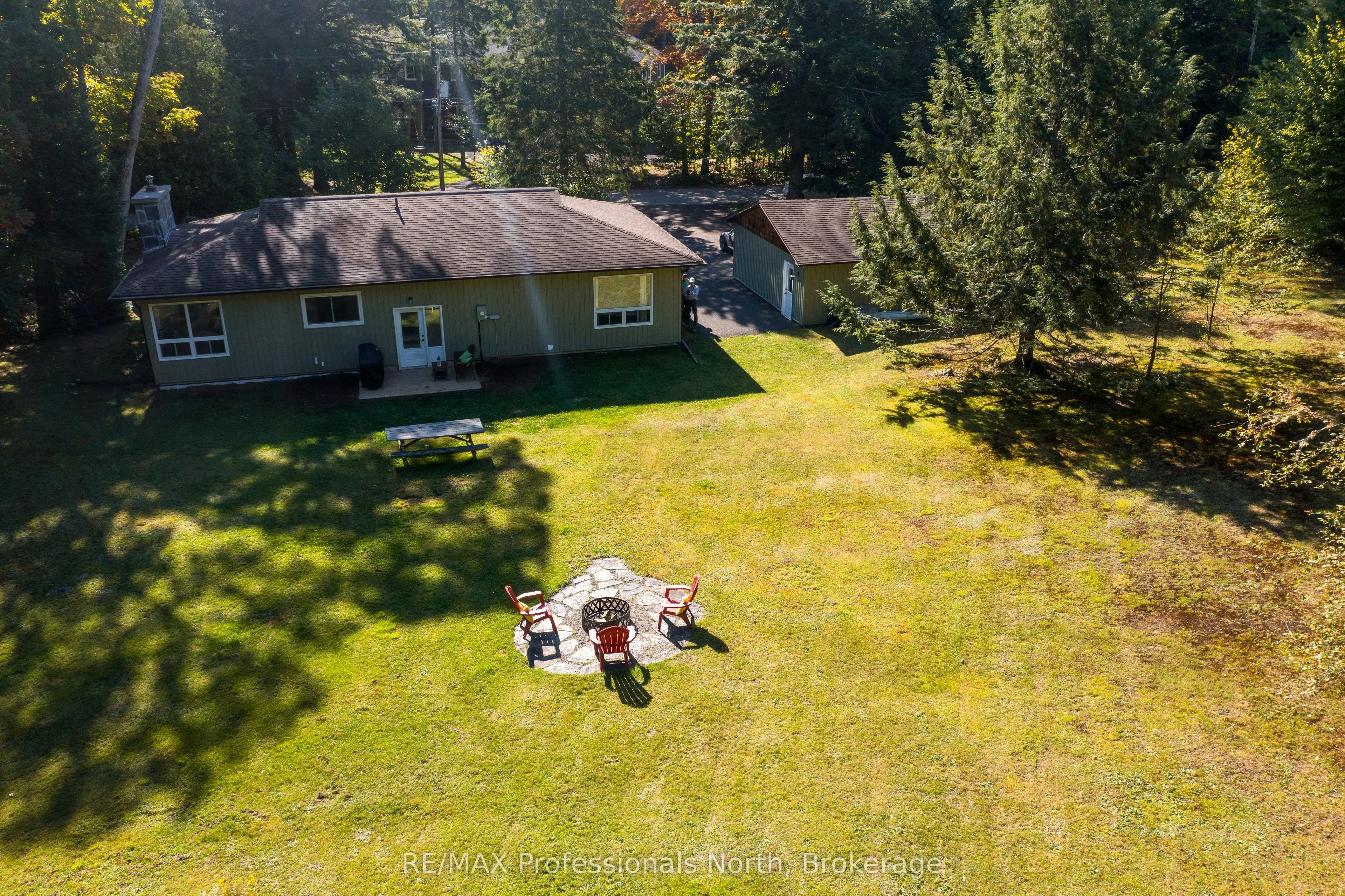 106 Ladell Heights Crescent