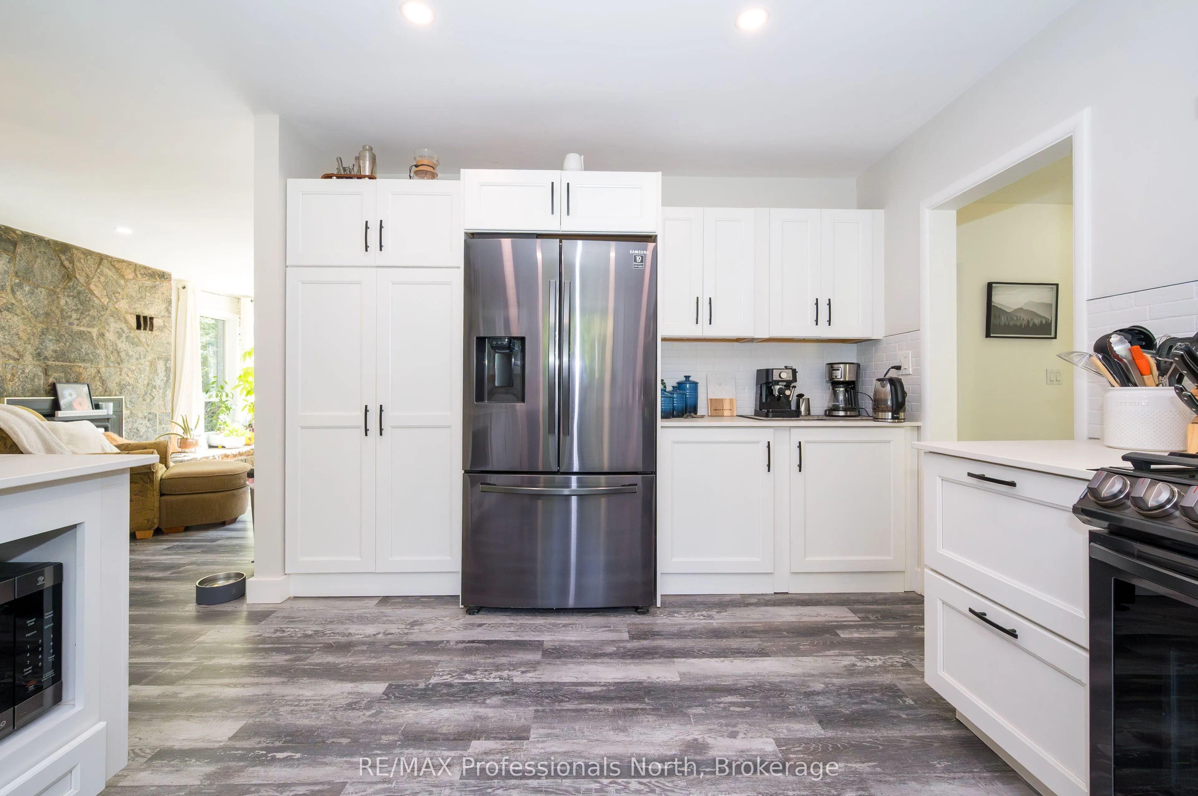 106 Ladell Heights Crescent