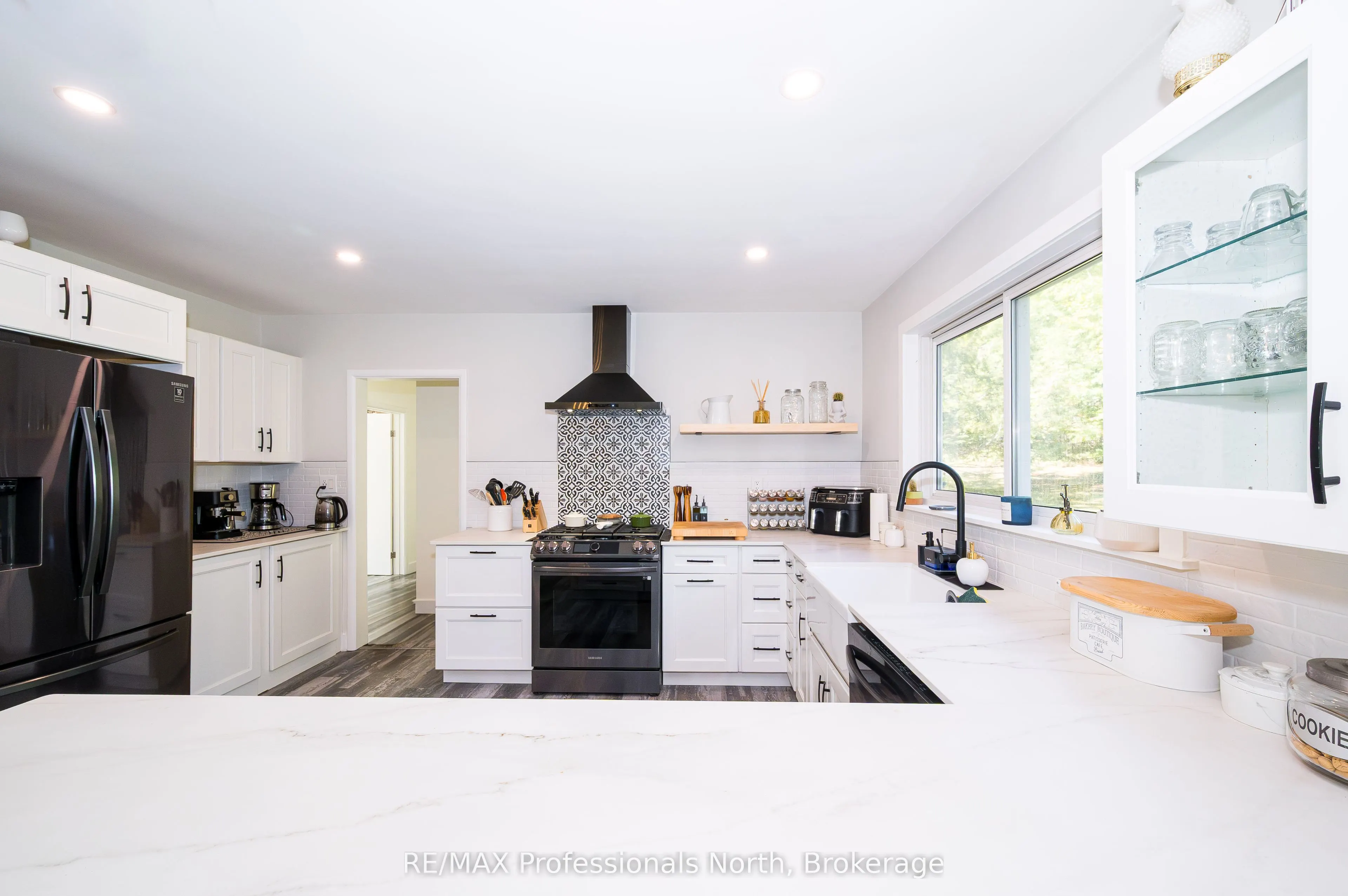 106 Ladell Heights Crescent