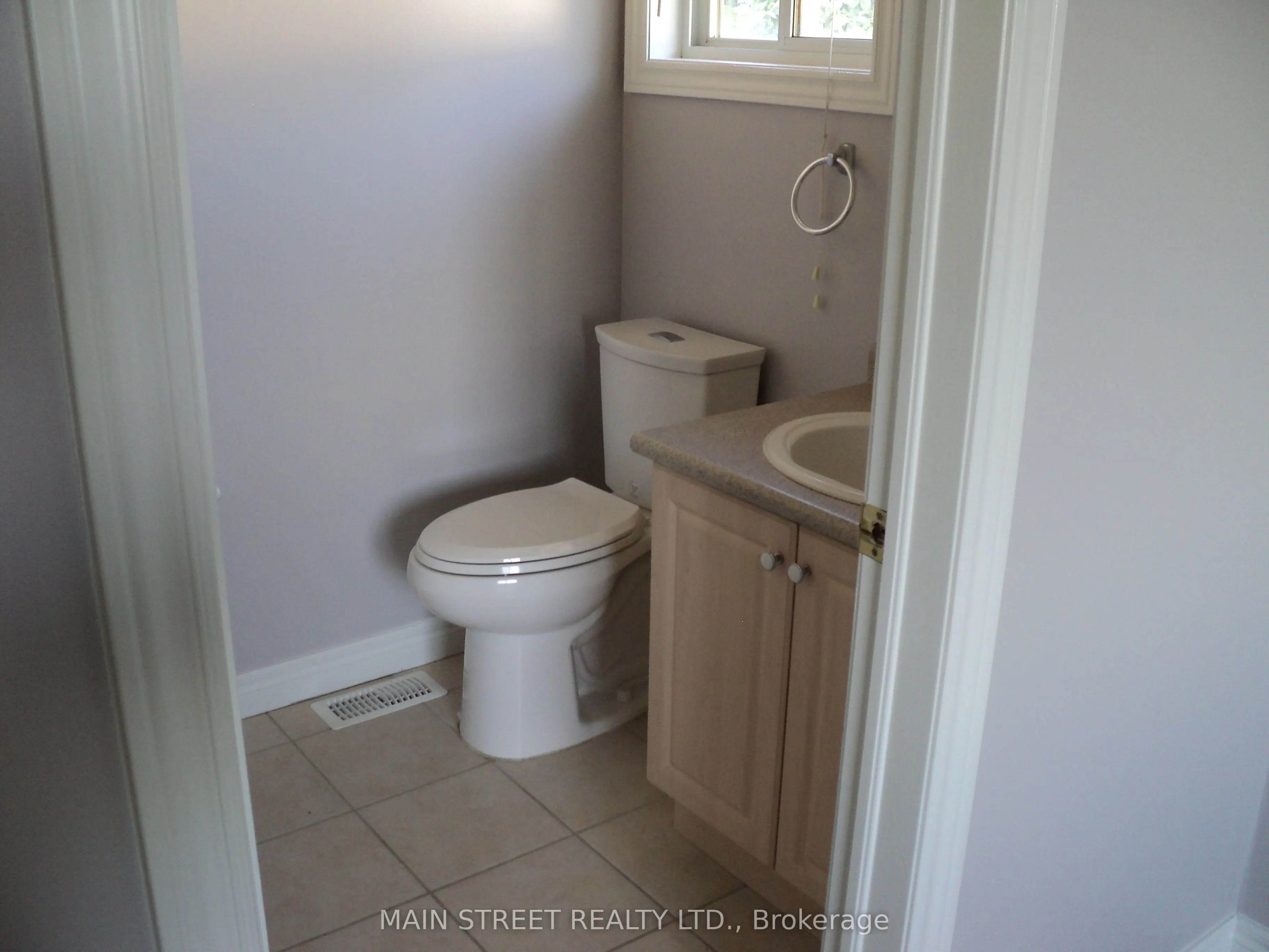 43 Spitfire Drive, #Upper Unit