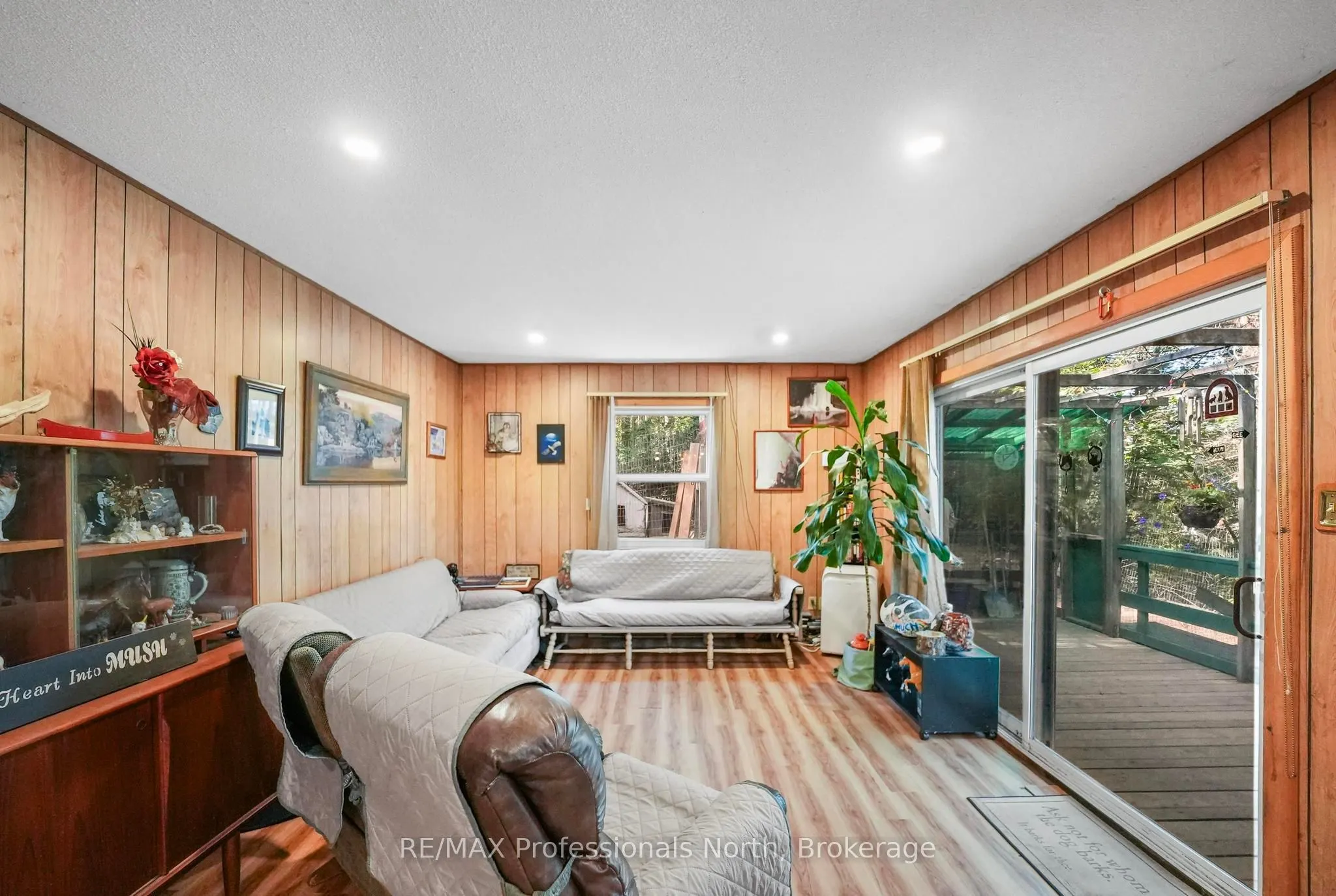 1021 Millwoods Road