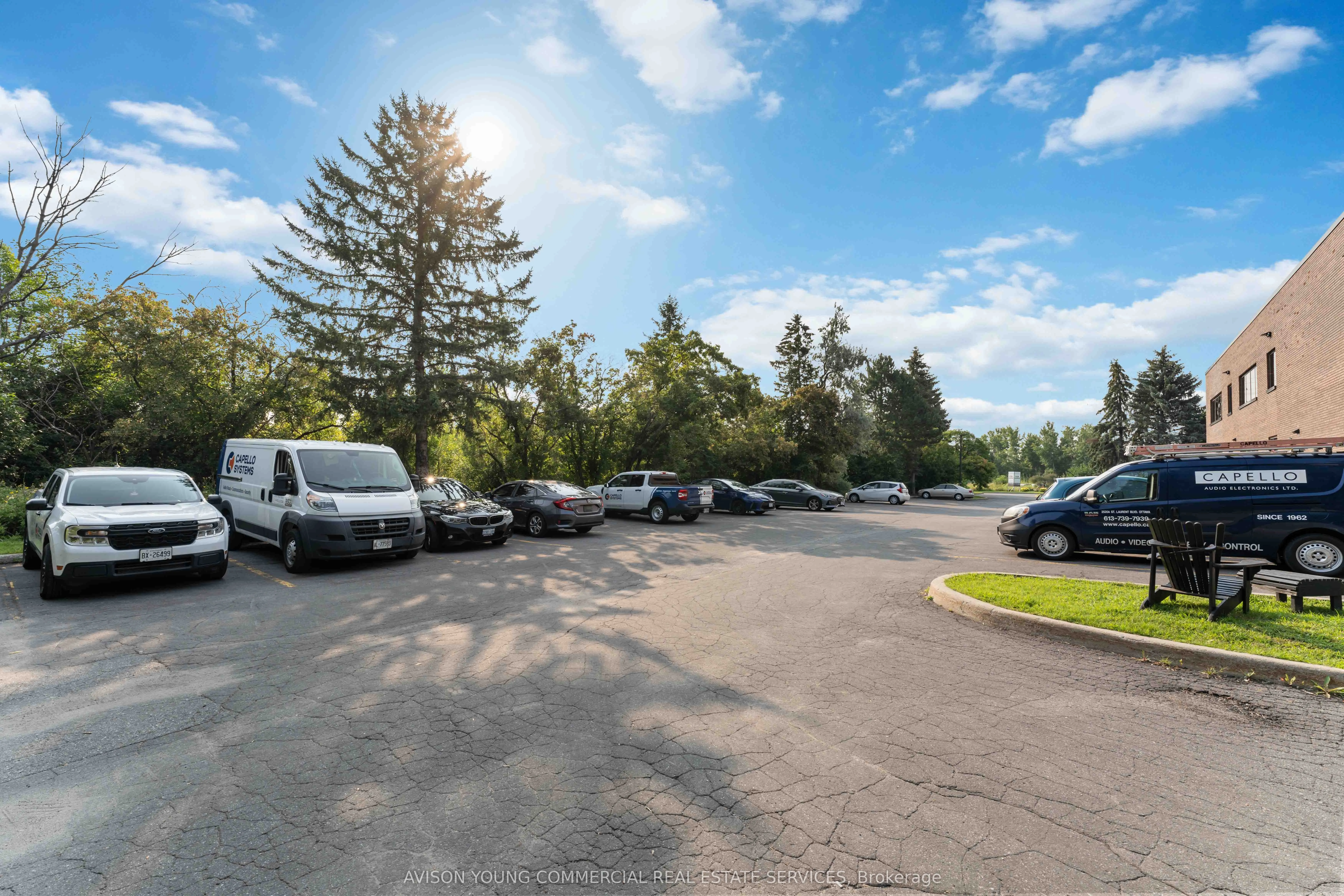 2520 ST LAURENT Boulevard, #B-2