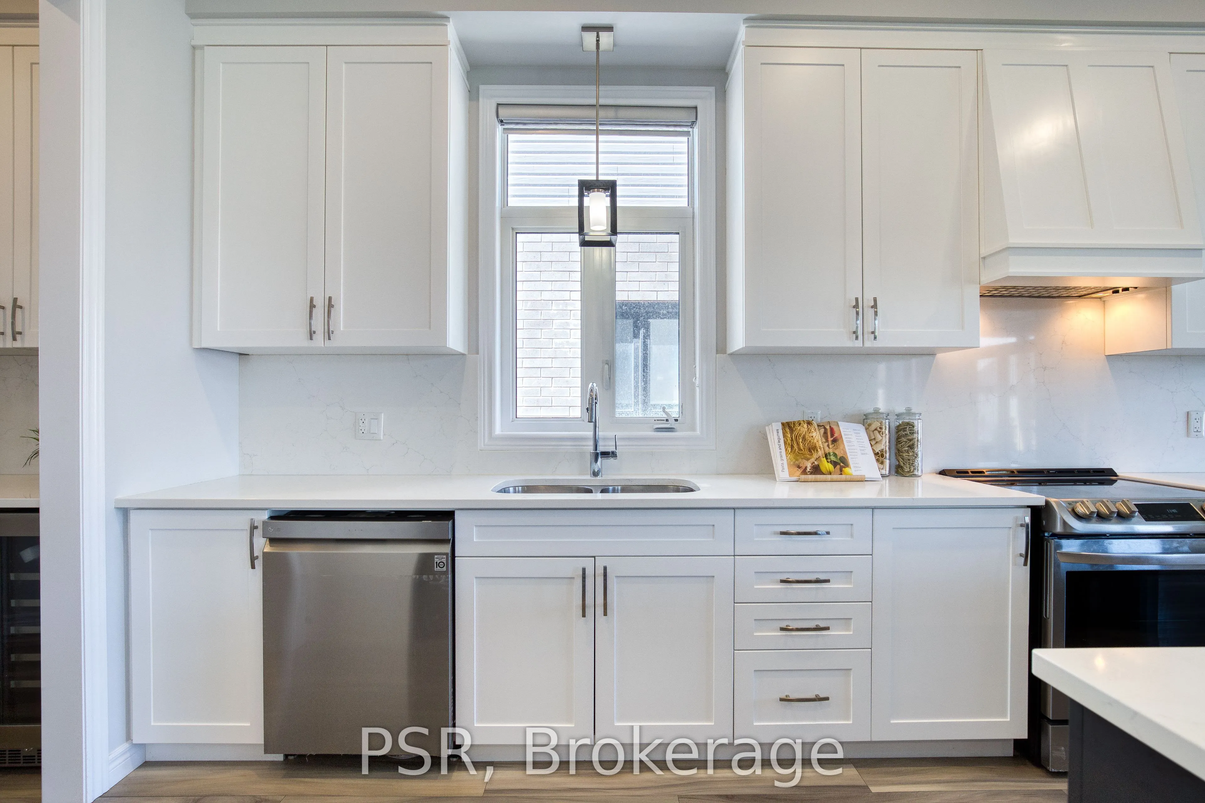 80 Arlington Parkway