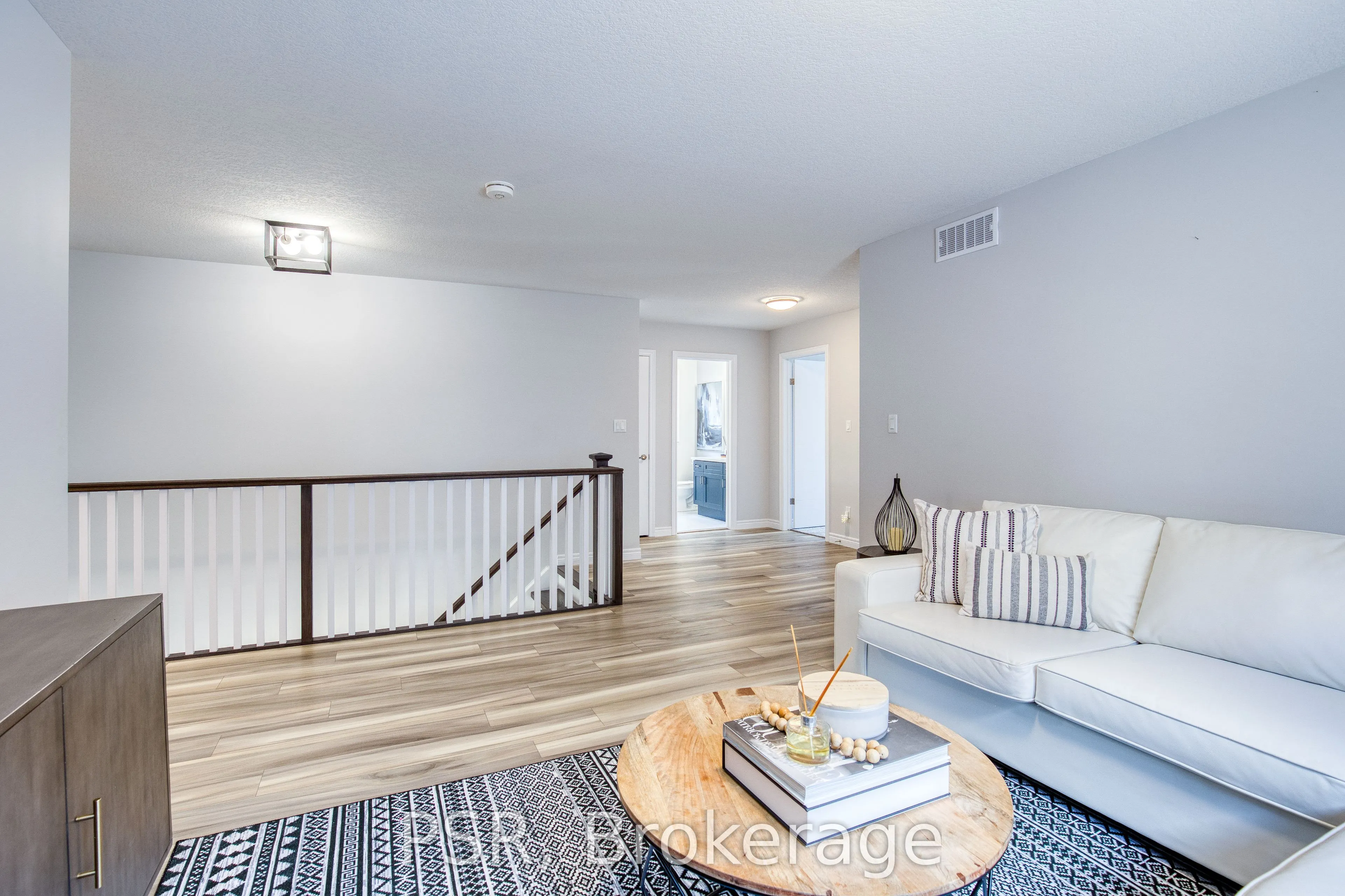 80 Arlington Parkway